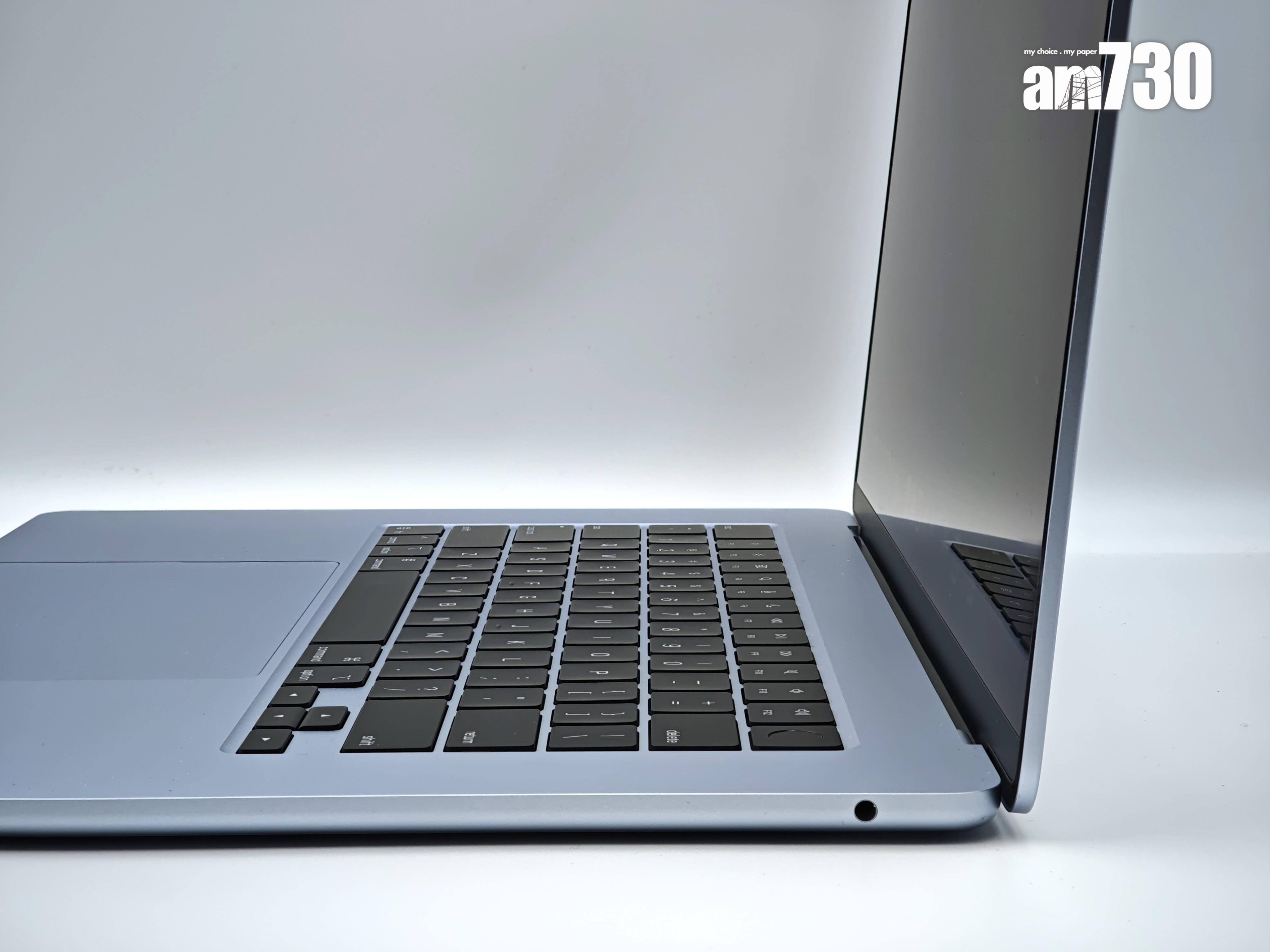 MacBook Air M4尺寸為1.13 x 30.41 x 21.5cm。