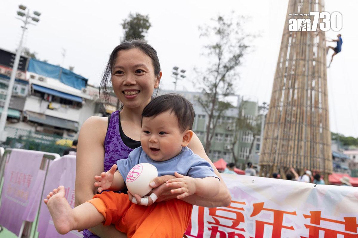 去年因懷孕缺席的「包山后中后」黃嘉欣今年捲土重來。(蘇文傑攝)