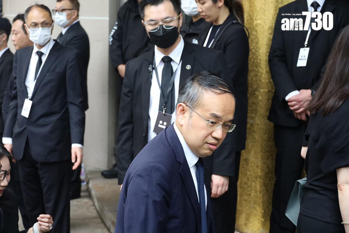 許正宇前來悼念李兆基。(鍾式明攝)