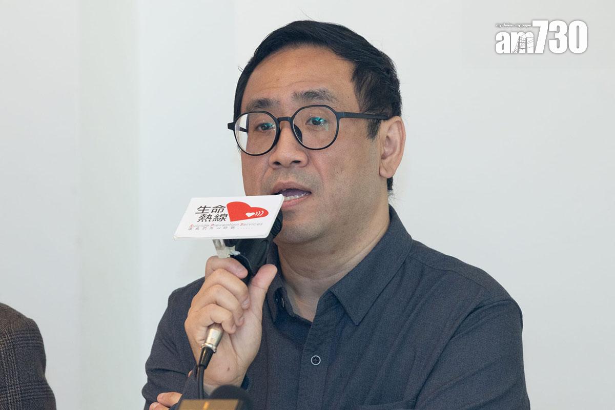 秦維德表示,55歲以下護老者有近半處於「高負荷」狀態,情況值得關注。(蘇文傑攝)