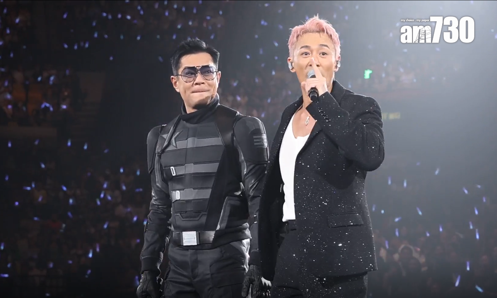 古天樂與林峯一齊唱《天命最高》及《今期流行》全場high爆。