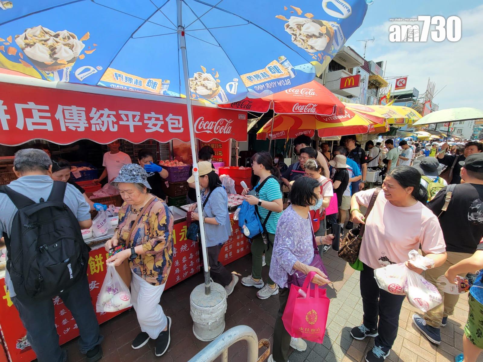 平安包受歡迎。(鍾式明攝)