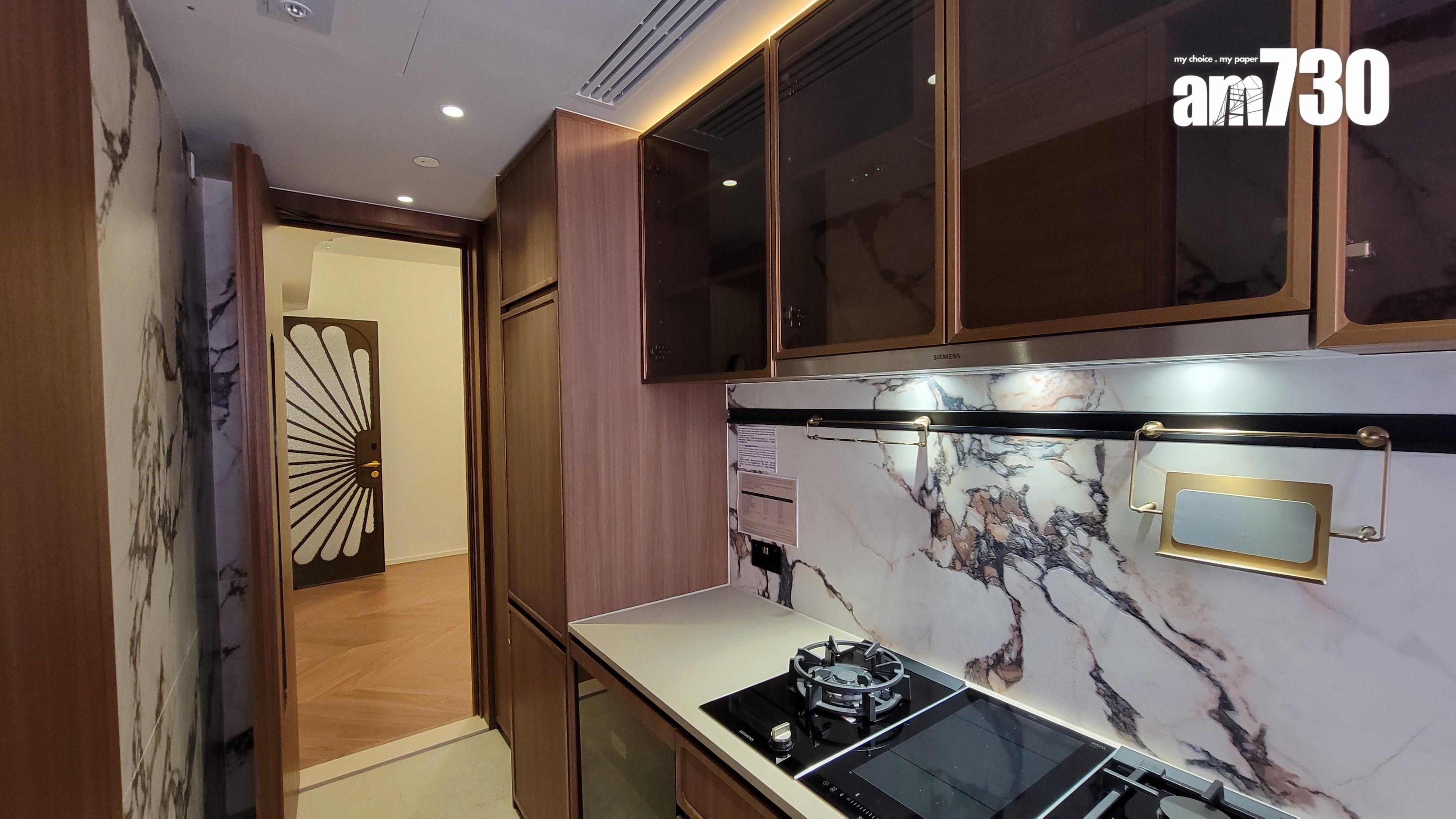 滶晨示範單位|952呎交樓標準三房 流線型露台打造戶外空間 (多圖有片)|黃竹坑新盤