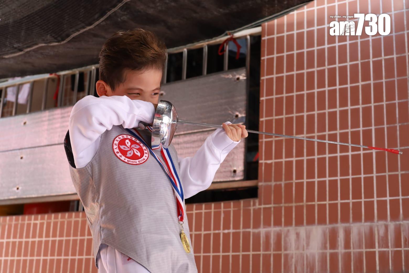 飄色巡遊於下午1時30開始。(鍾式明攝)