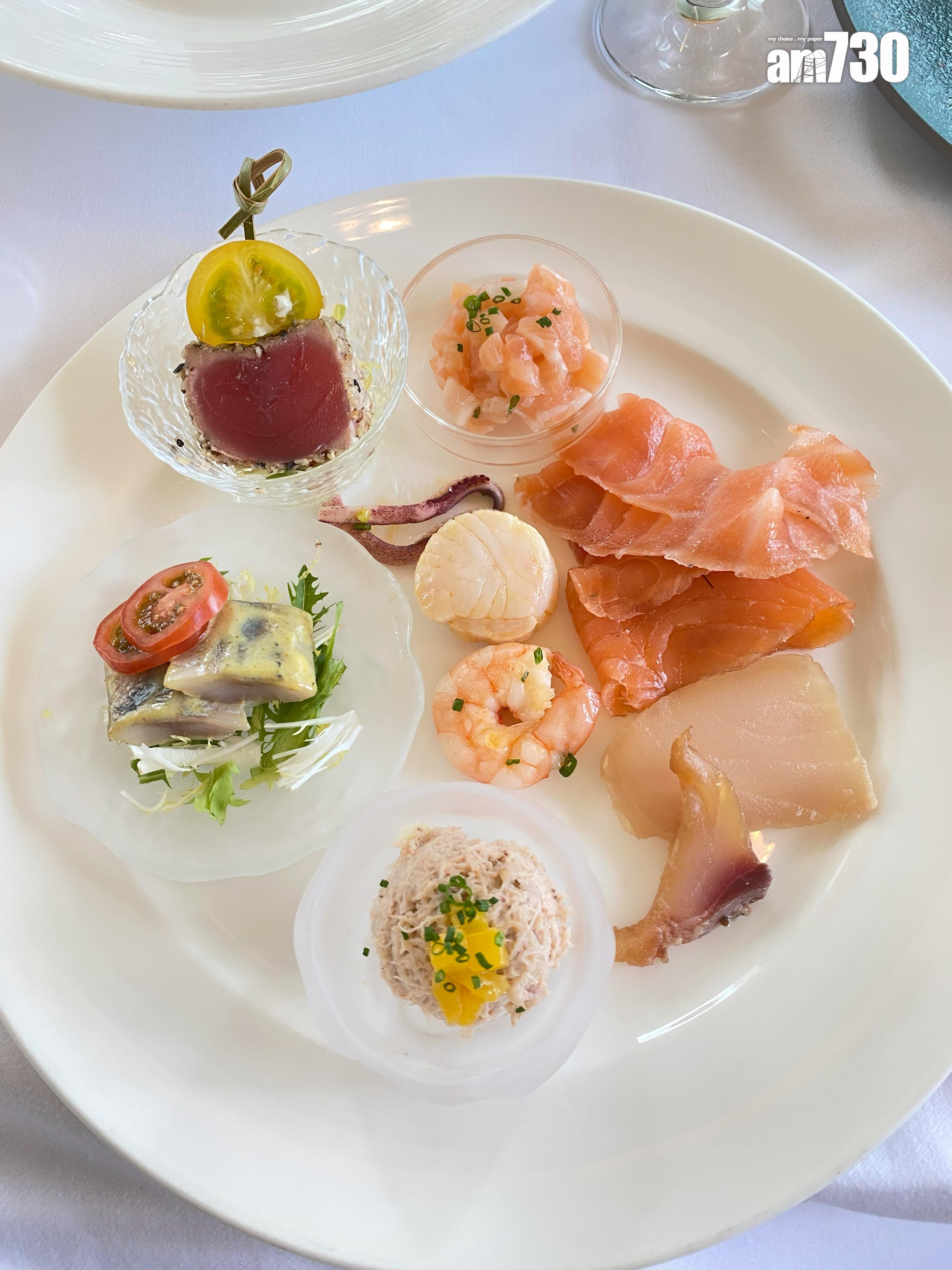 多款醃製三文魚、芝麻火炙吞拿魚、柑橘劍魚、阿拉斯加蟹肉配熱情果、地中海海鮮沙律等,調味頗開胃。