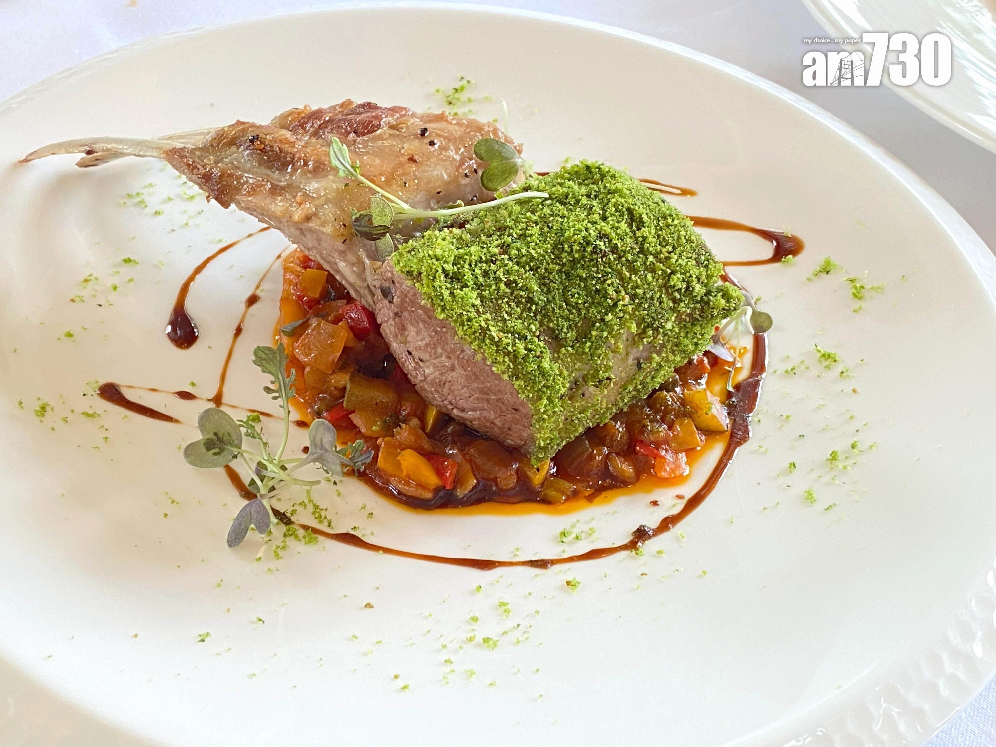 主菜可選普羅旺斯烤羊小排。