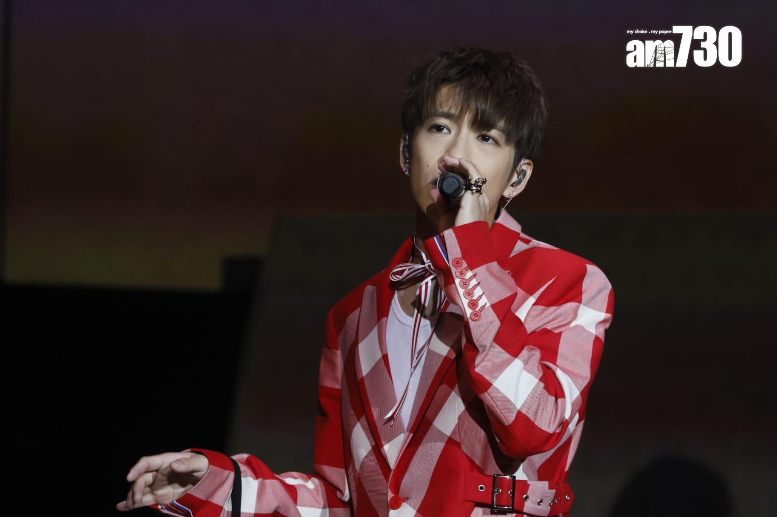 洪嘉豪在《拉闊音樂會 Oscar·回憶夜遊》唱出多首Oscar填詞的作品。(蘇文傑攝)