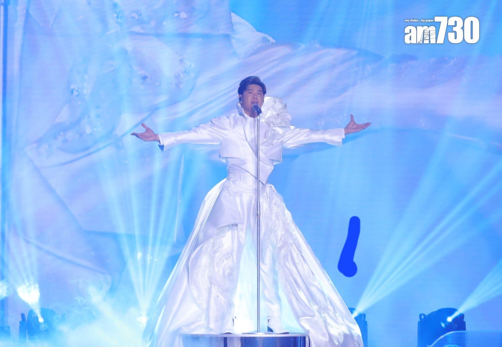 張與辰在《中年好聲音3》總決賽當晚的衣服。