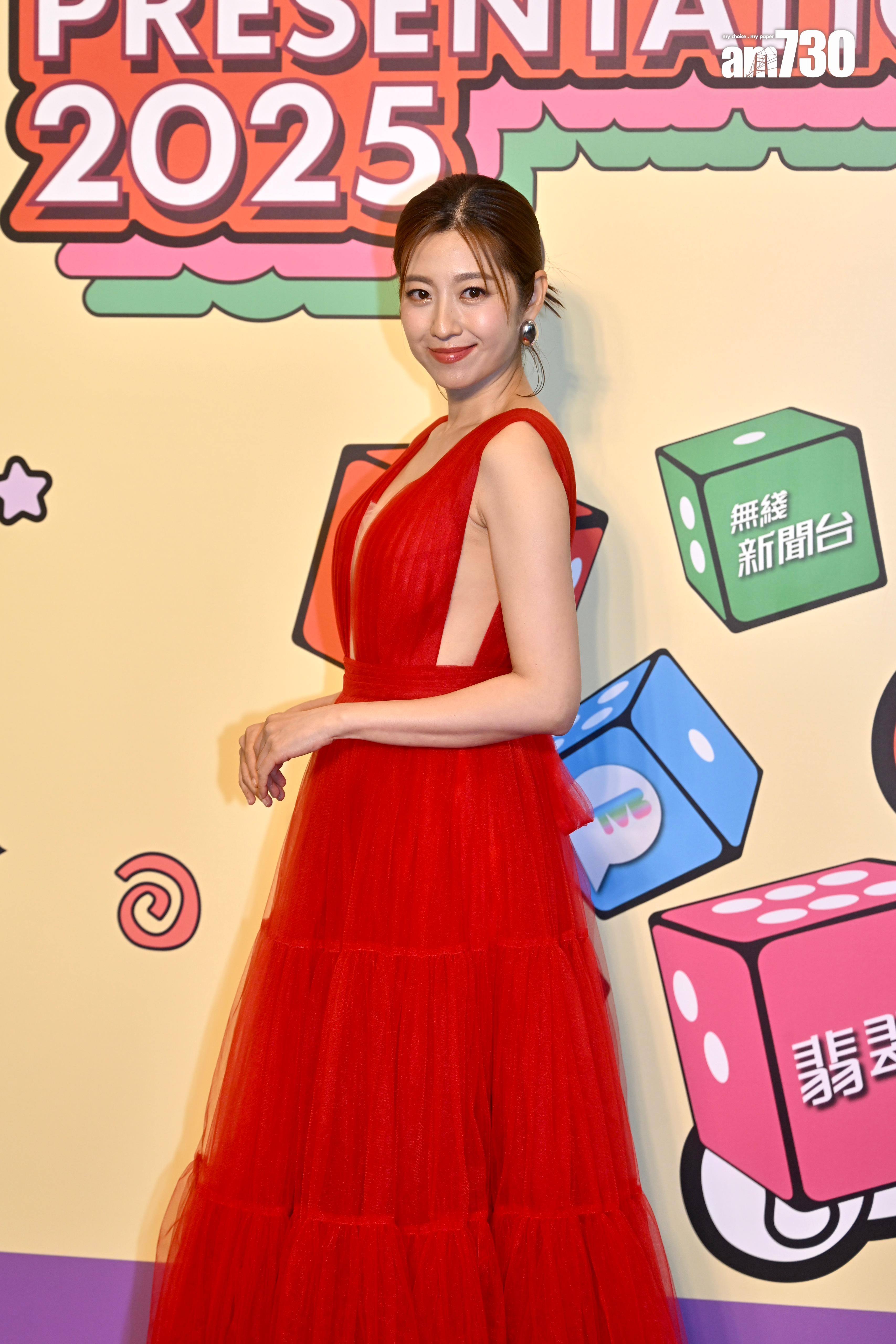 陳自瑤的打扮是眾女星中最有睇頭。(娛樂組攝)