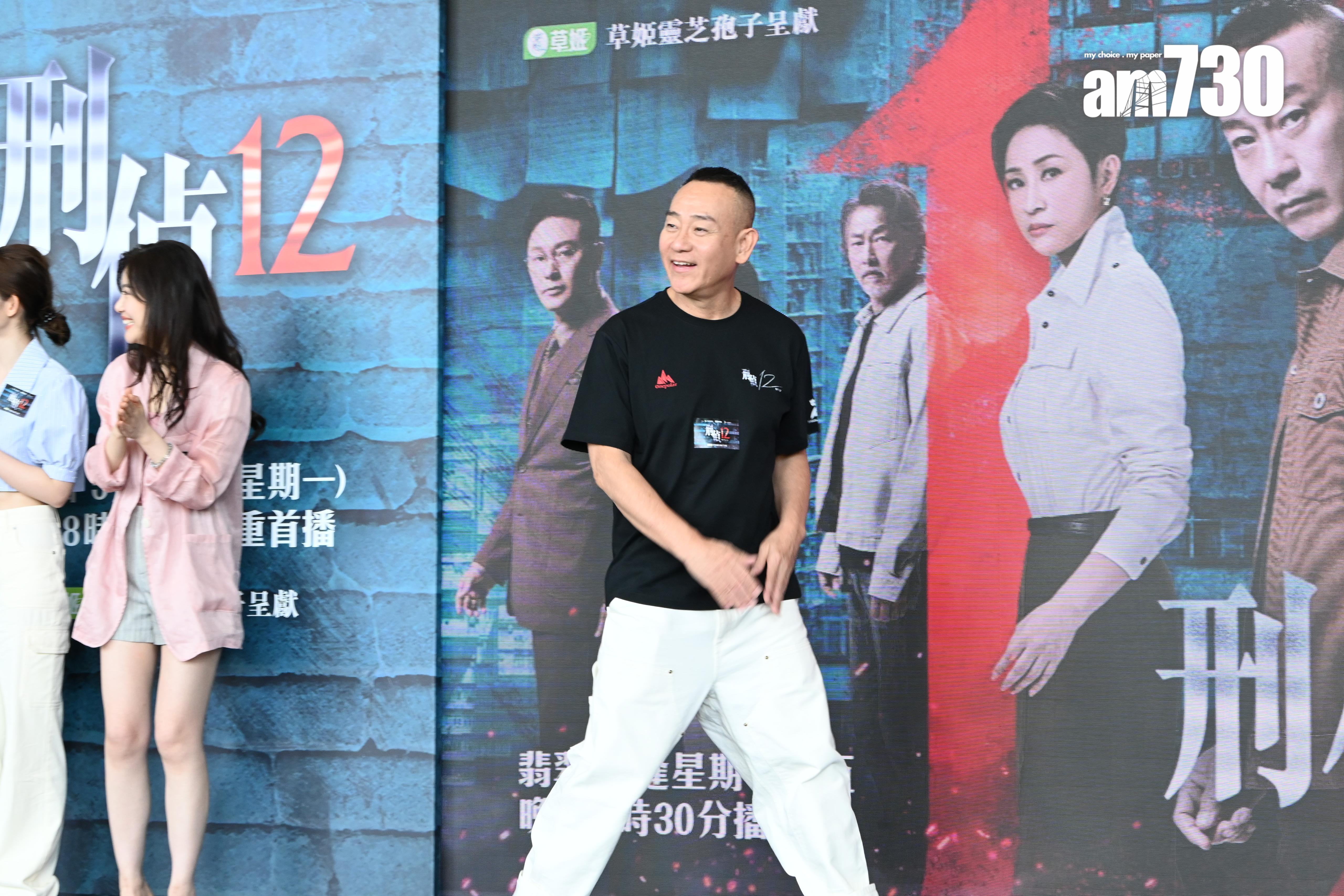 丘梓謙很想要林保怡的手稿,因為對方會把一些改動記下。