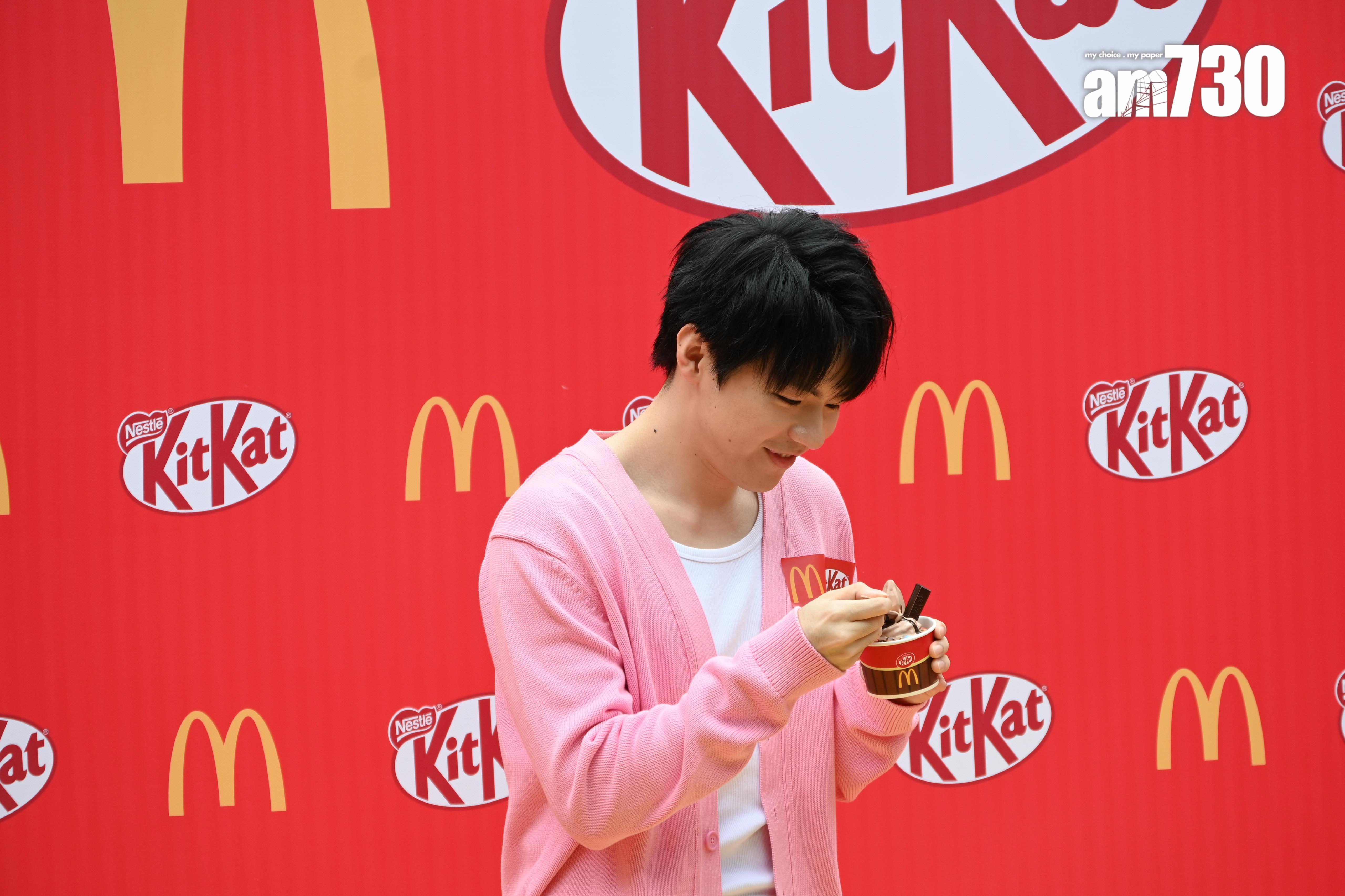 陳卓賢表示為了開騷而戒甜,但忍不住吃了幾口雪糕。(娛樂組攝)