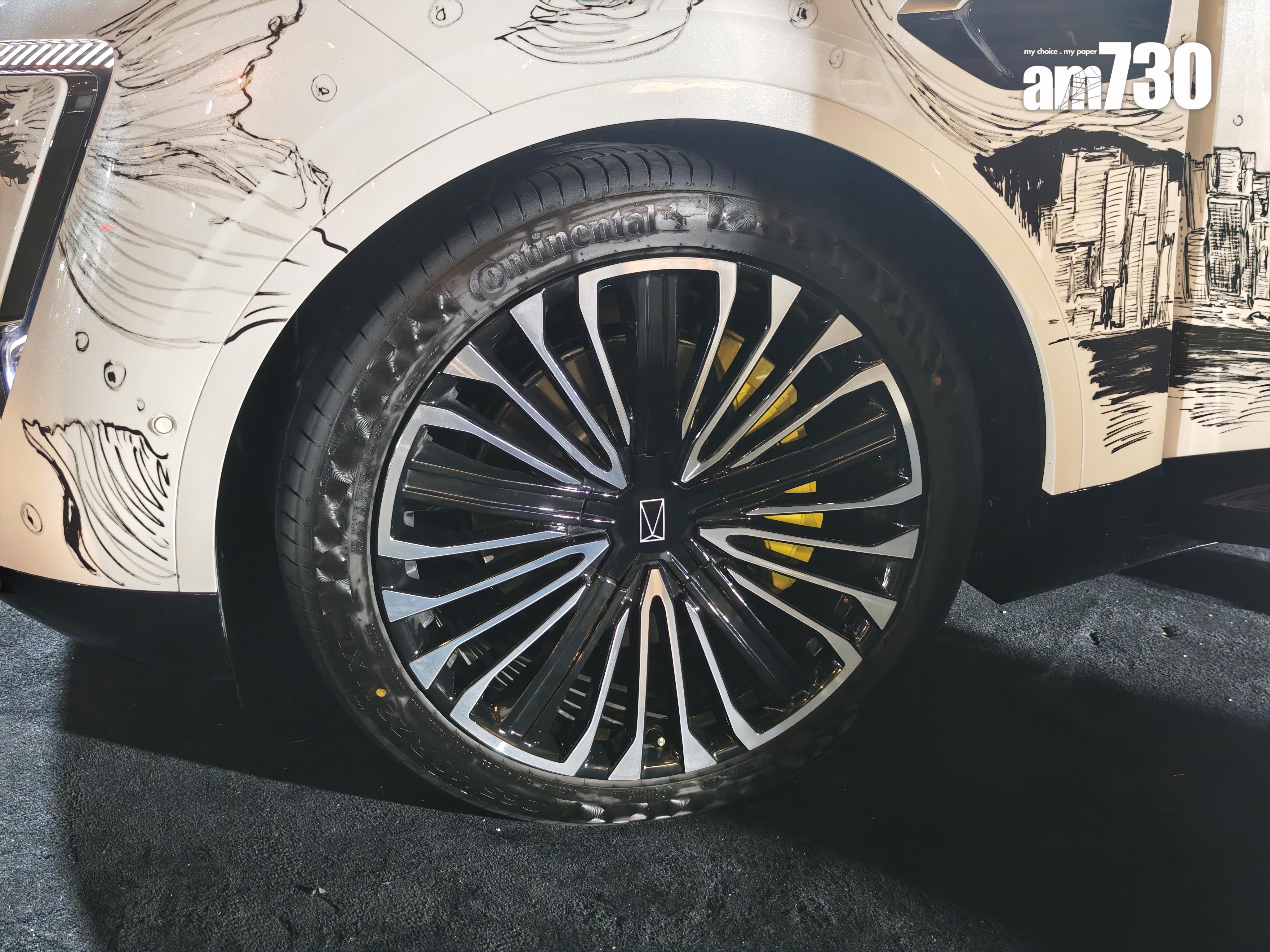 電動車|AVATR 11 Max長續航版配備22吋大輪圈連Brembo卡鉗。