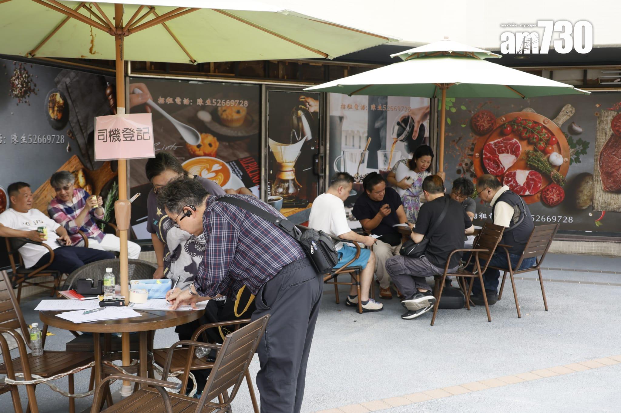 的士車隊|大黃蜂愛心車隊表示,現時招聘過程順利,將在7月提供服務。(林俊源攝)