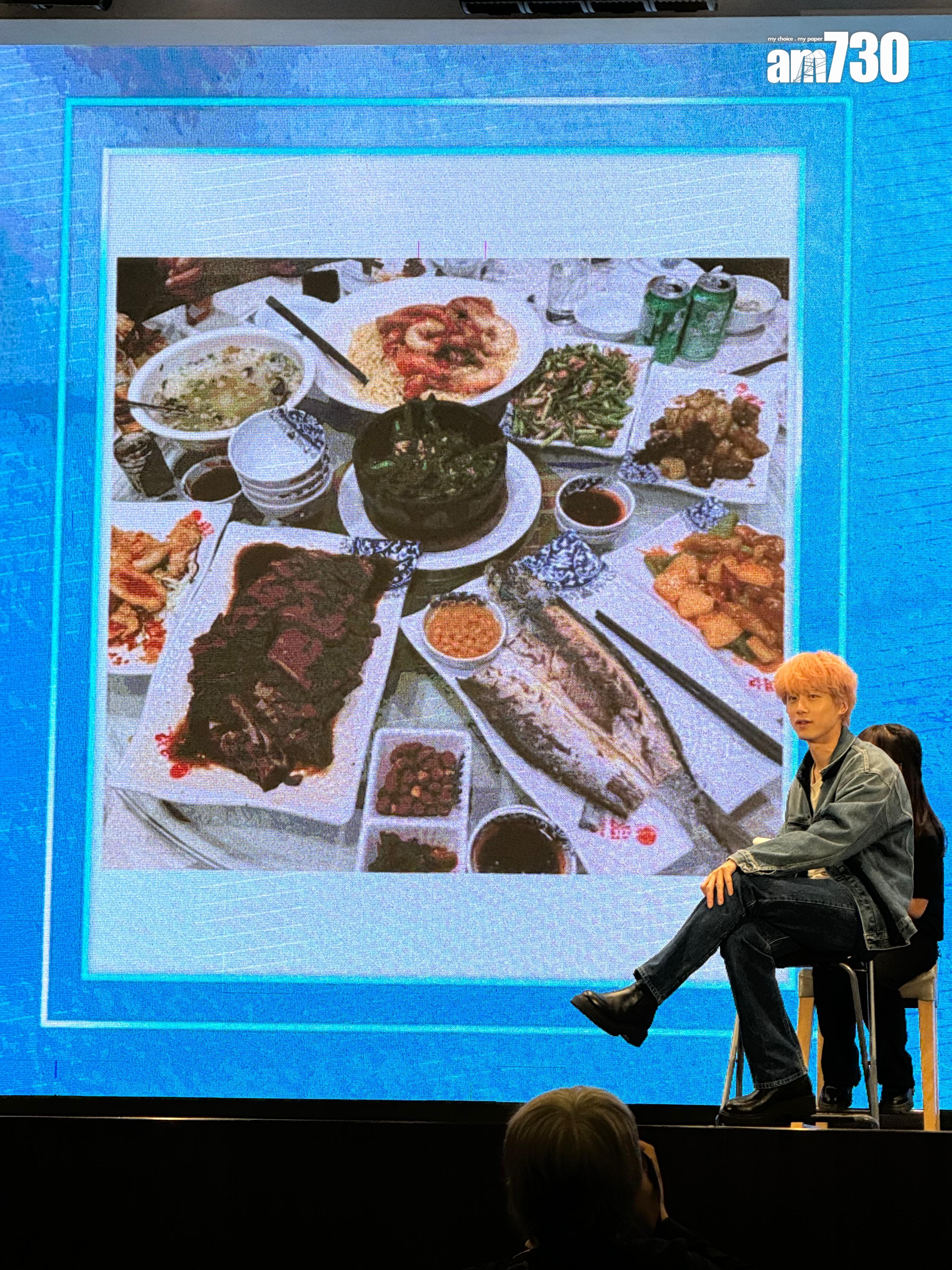 坂口健太郎抵港後到旺角打冷。 (娛樂組攝)