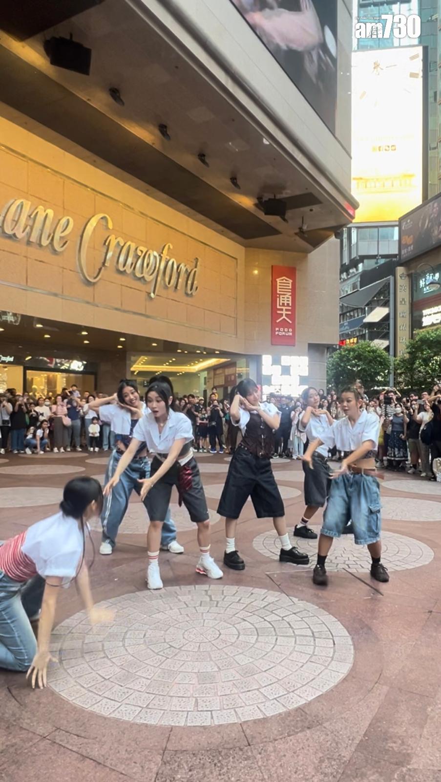 Winka跳唱《暴走女團》撠腳跌倒。 (娛樂組攝)