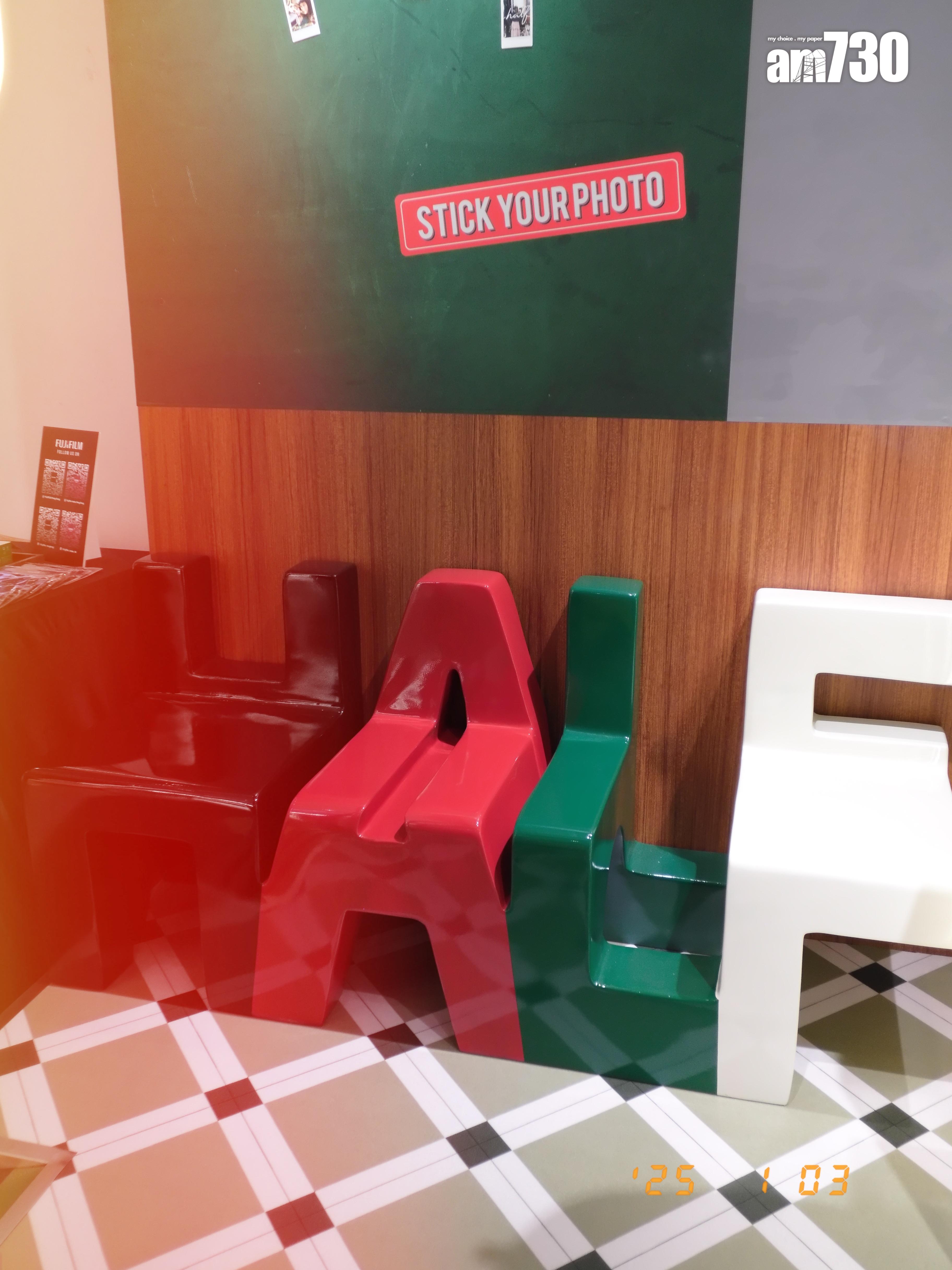 FUJIFILM X half漏光相片。