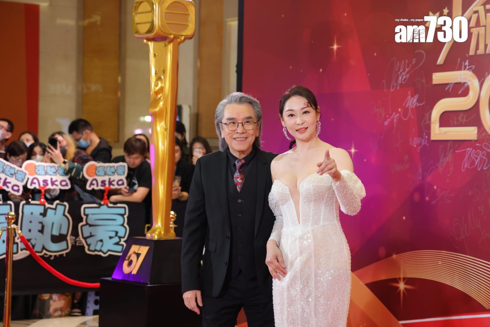 楊卓娜坦言當時頂硬上,因為生蛇的位置令她「破相」。