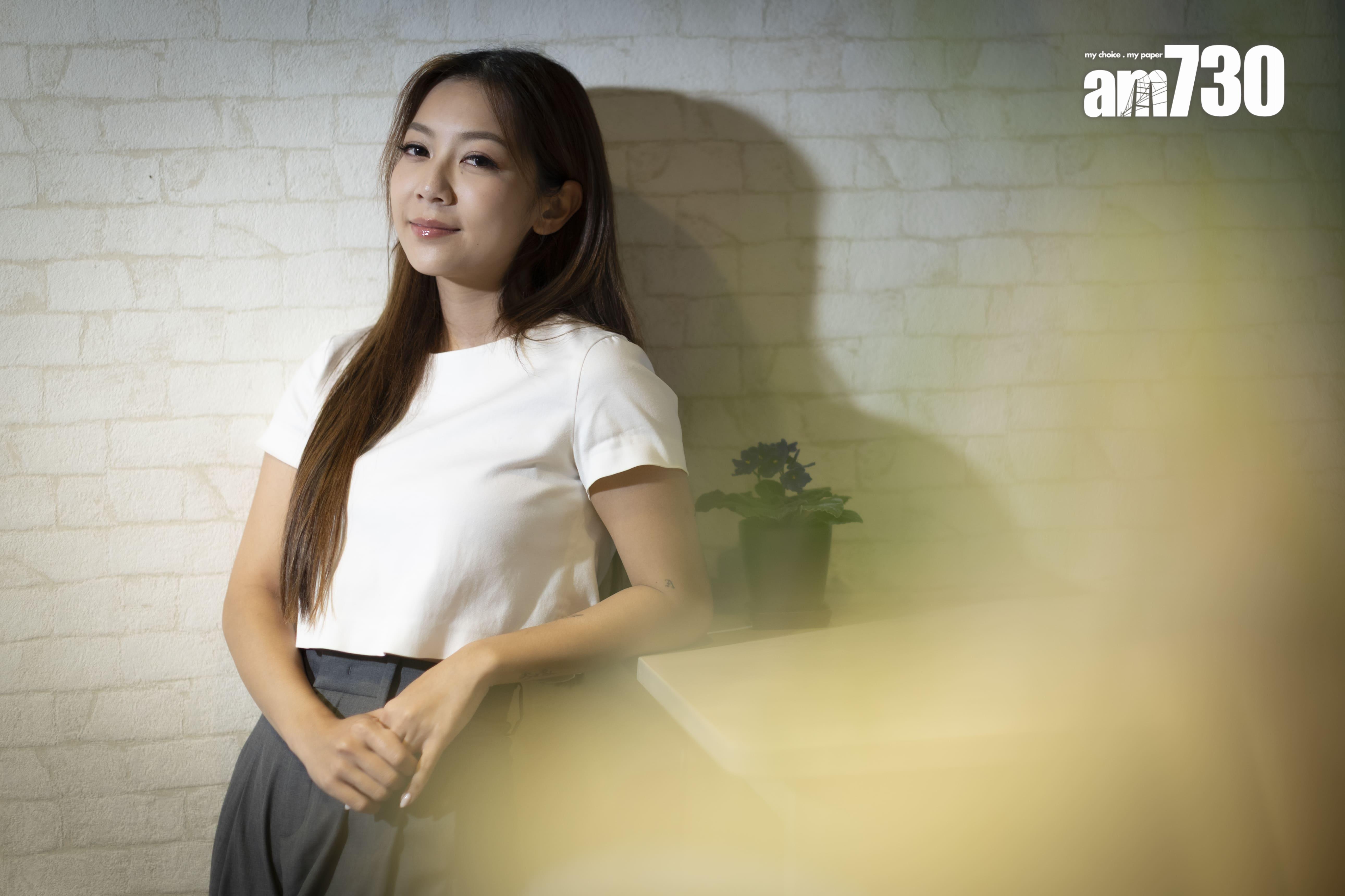 何雁詩日前接受《am730》專訪宣傳最新派台作品《欲哭無淚》。(蘇文傑攝)