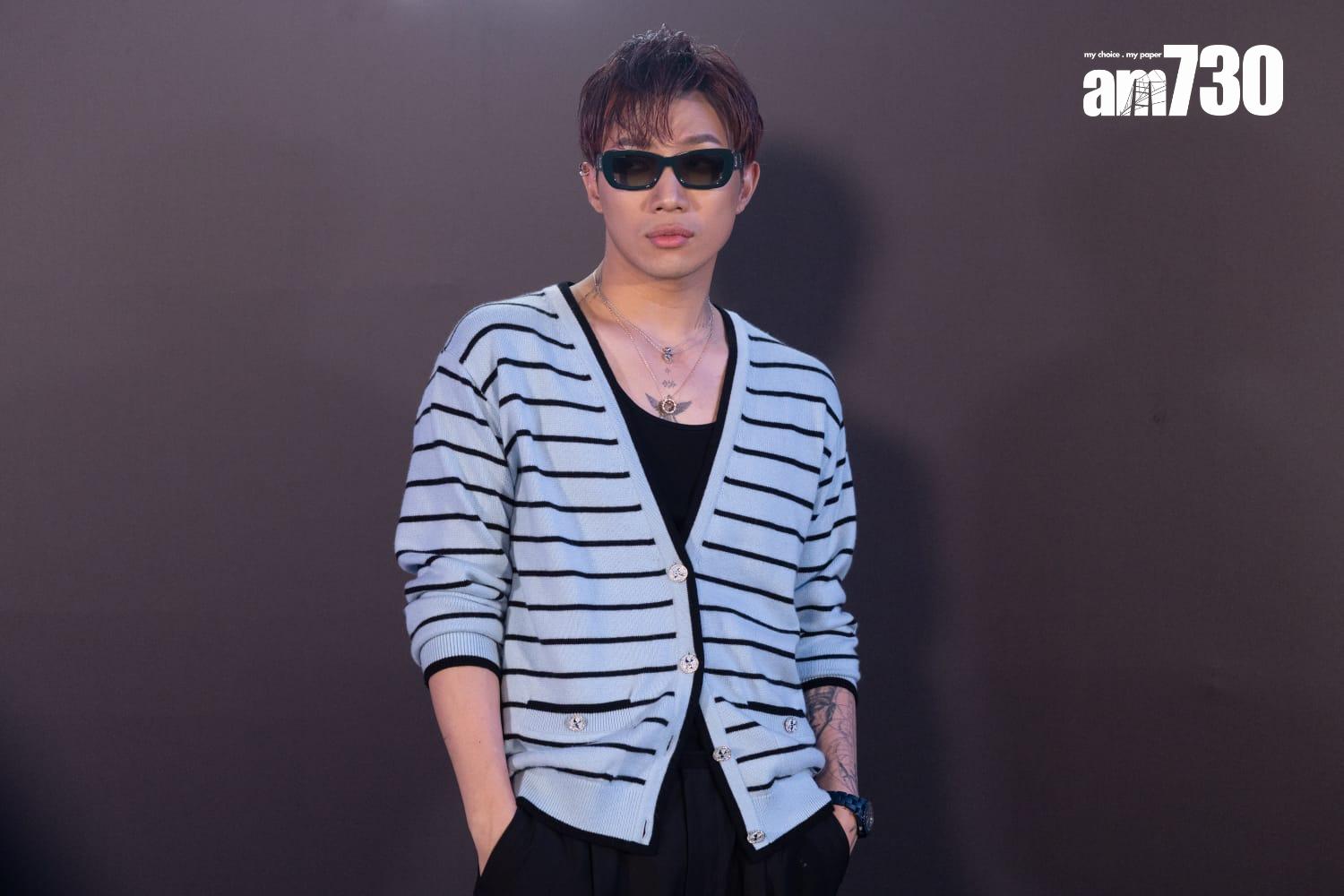 ØZI現身尖沙咀鐘樓舉行的品牌活動,被Tyson以為是神秘嘉賓。(蘇文傑攝)