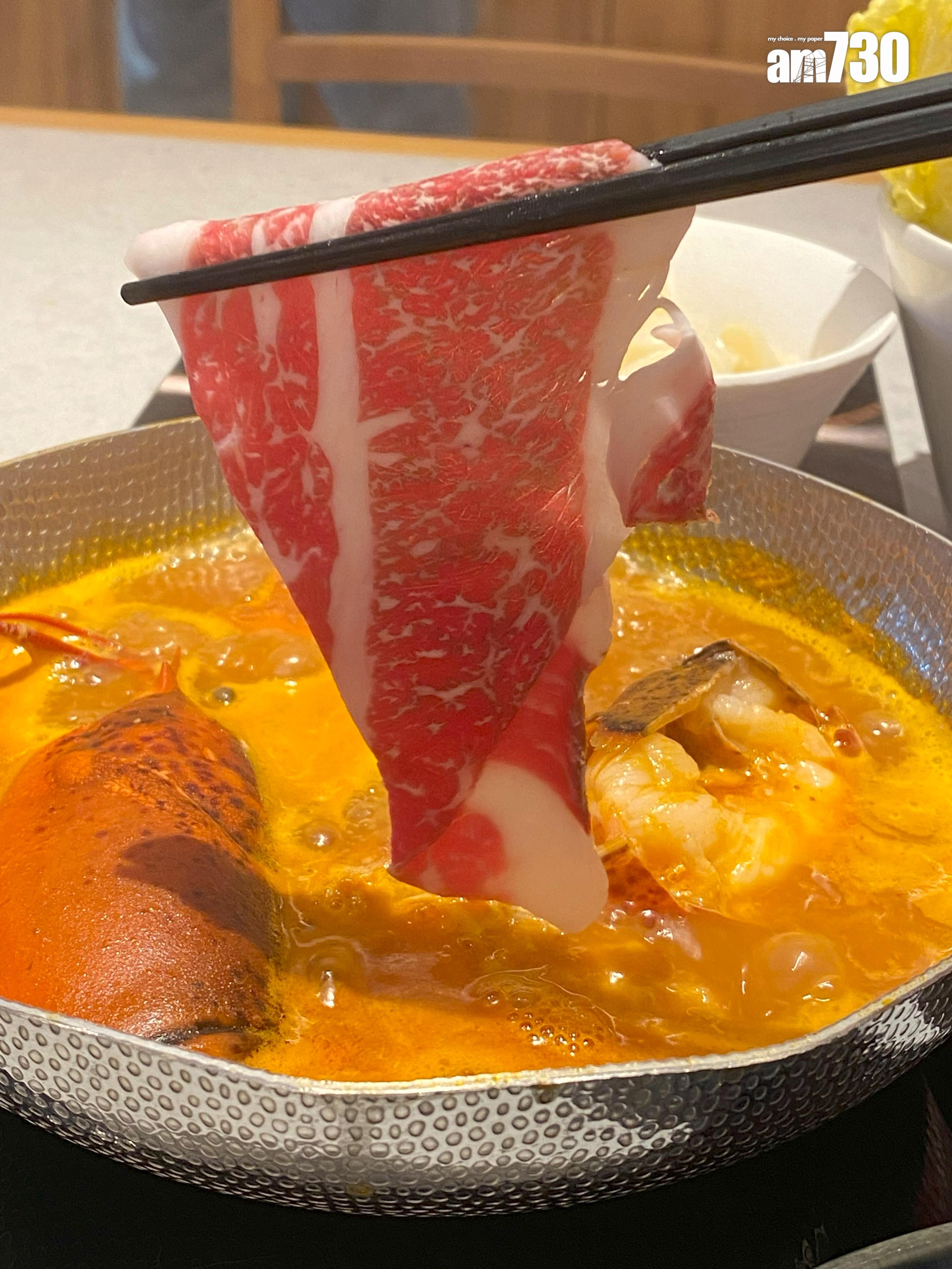 日本黑毛和牛前胸腹牛肉嫩滑。