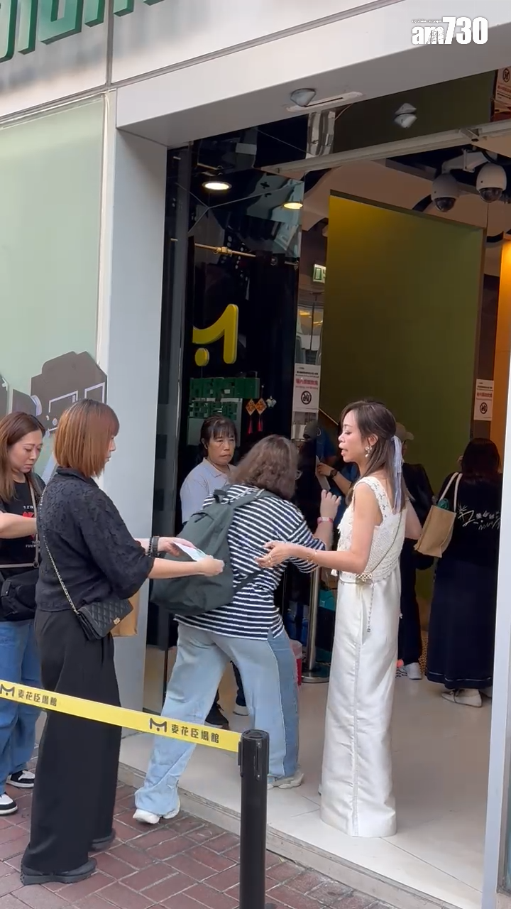 Katch高層陳小姐曾在門口幫手對飛。