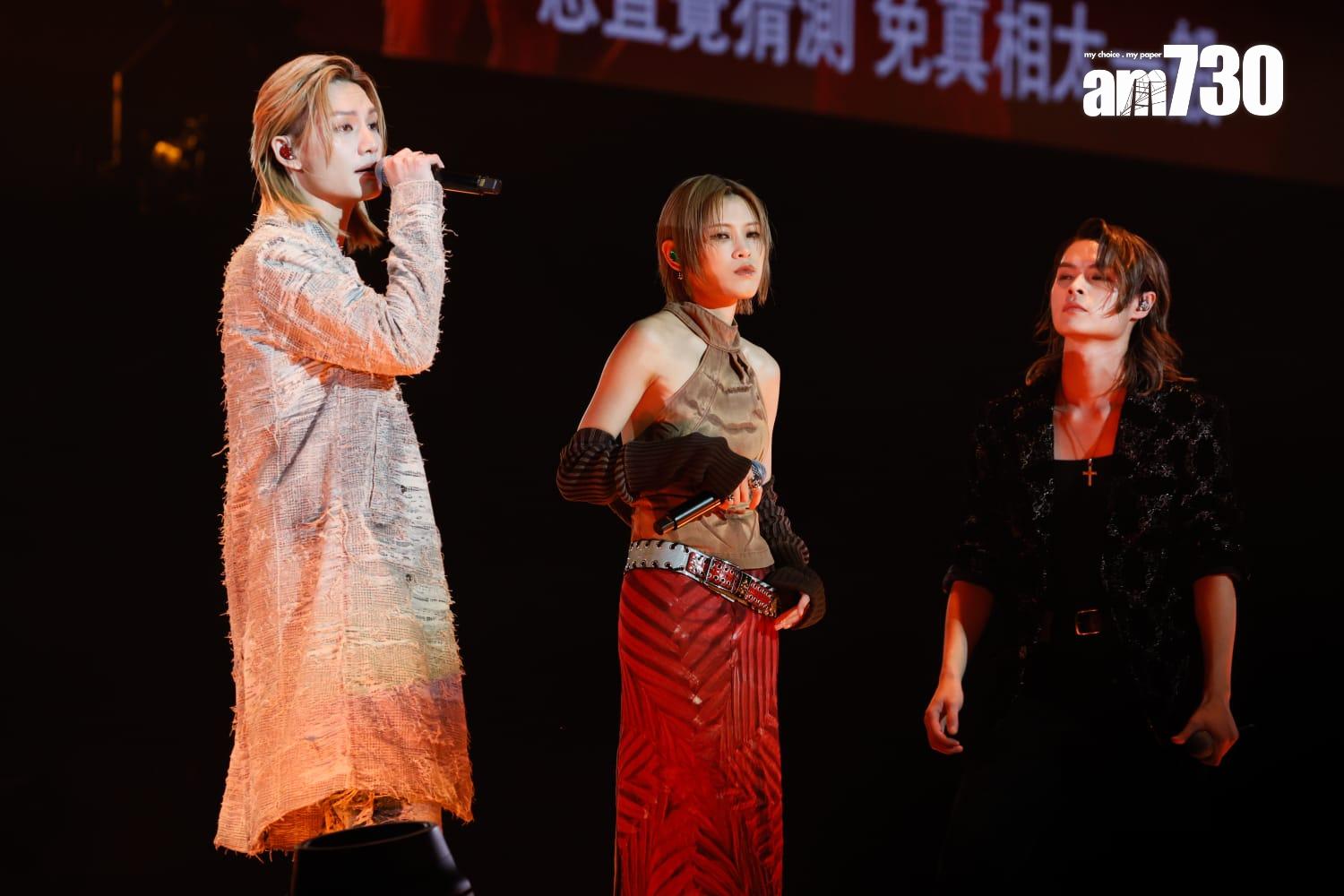 Jeremy與Tiger和陳蕾合唱《吃腐肉的鷹 》。(蘇文傑攝)