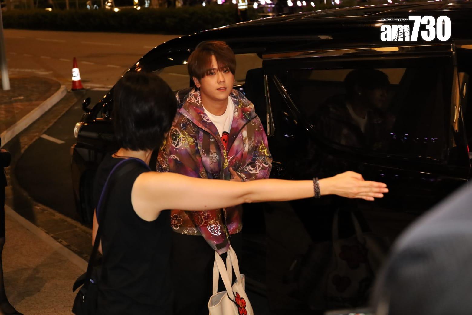 姜濤出發往巴黎前回應墮海一事。(鍾式明攝)