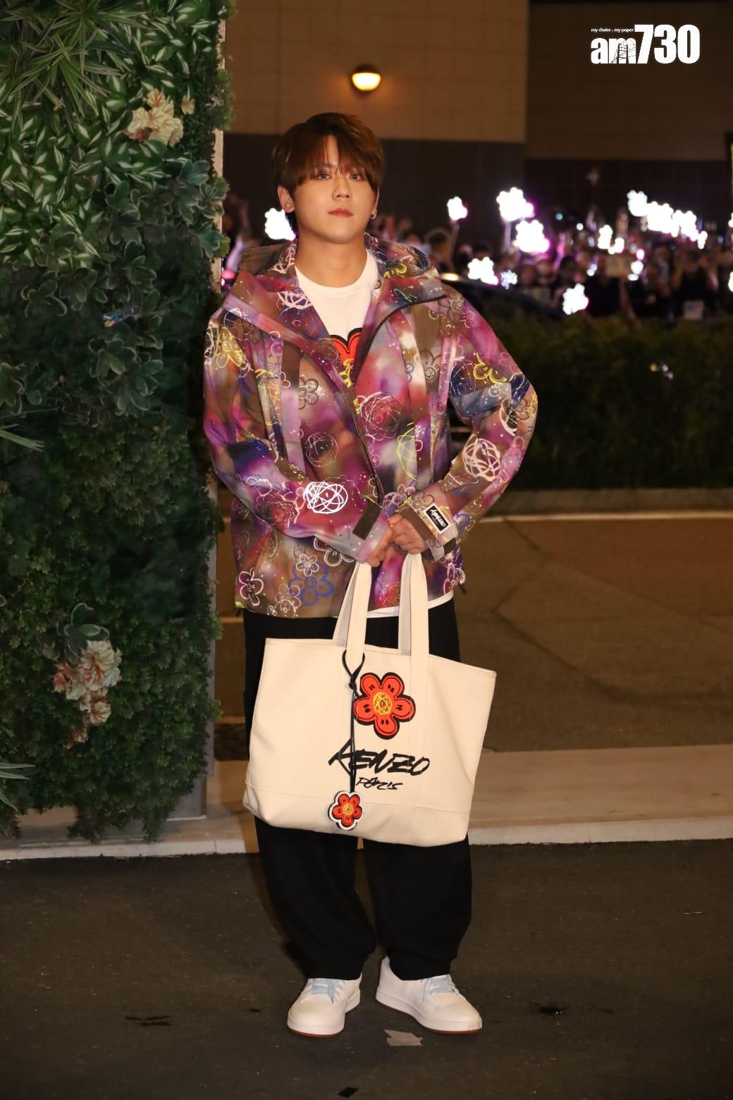 姜濤出發往巴黎前回應墮海一事。(鍾式明攝)