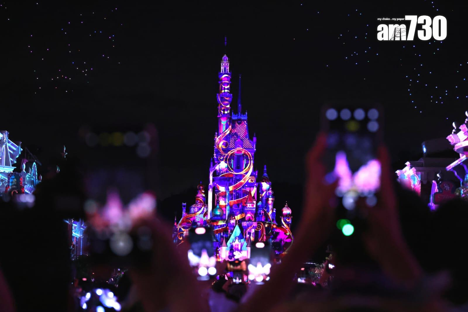 香港迪士尼樂園20周年活動啟動 推11新花車 昇華版夜間匯演 (林俊源攝)