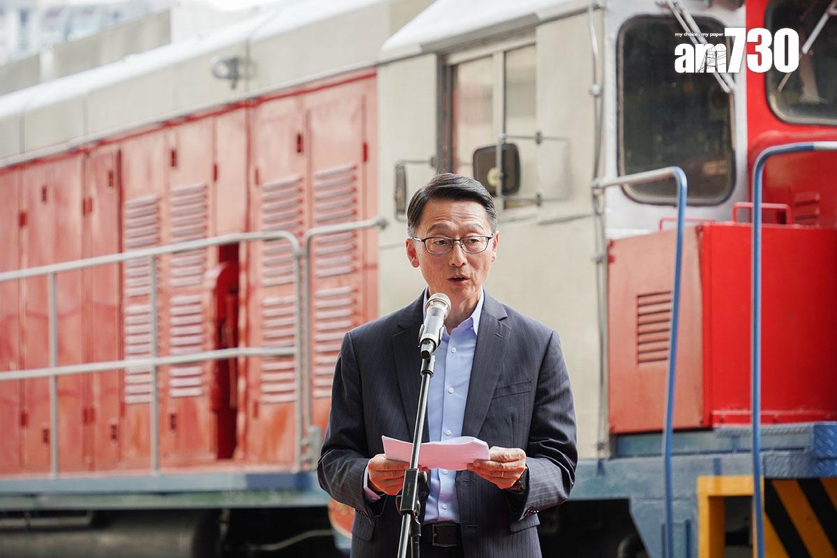 劉明光獲頒銀紫荊星章。(資料圖片)