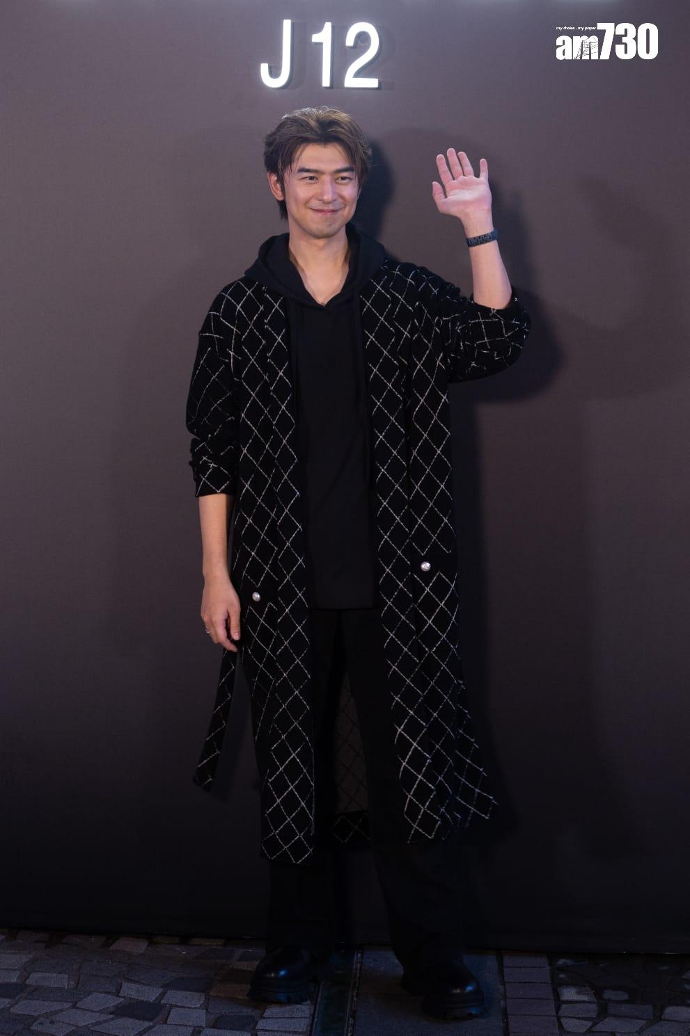 陳柏霖以品牌大使身份出席尖沙咀鐘樓舉辦的品牌慶祝派對,表情趣怪,非常親民。(蘇文傑攝)