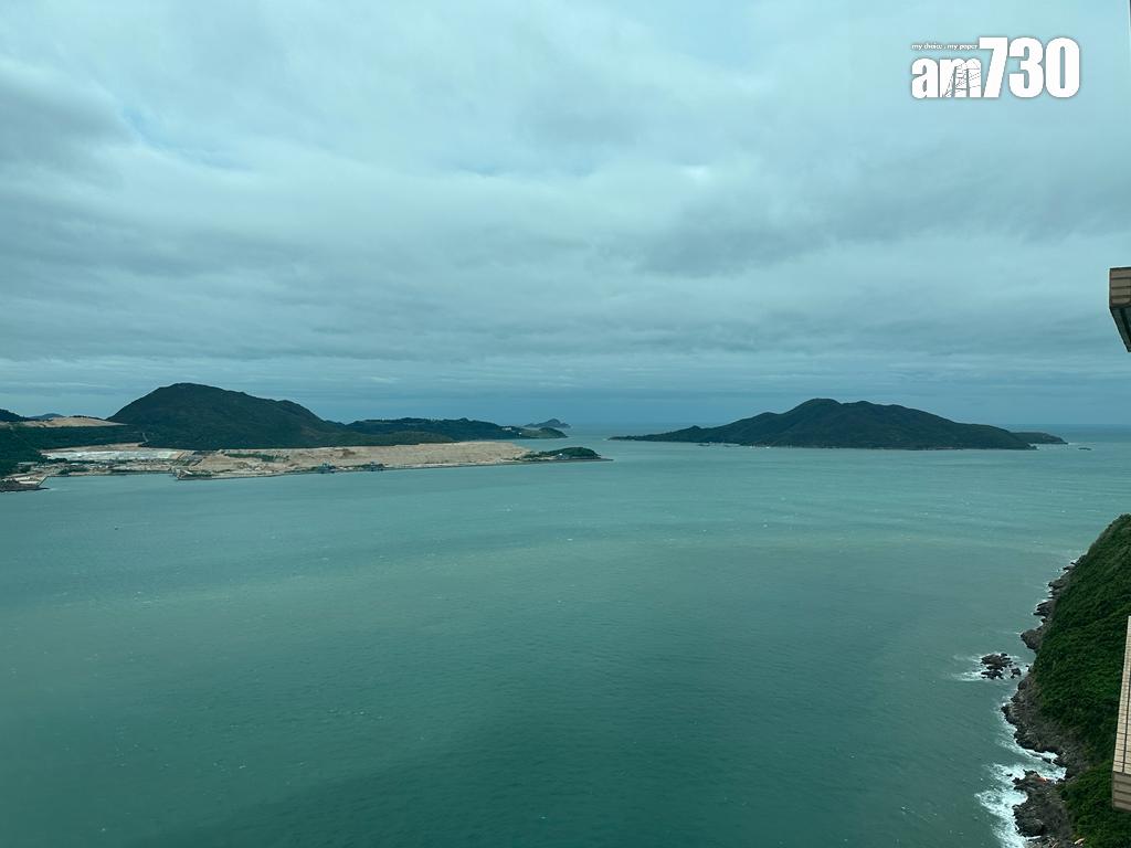 放盤兩年半劈價24%!外區客1398萬入手藍灣半島三房套「樓王」(多圖)|二手樓成交