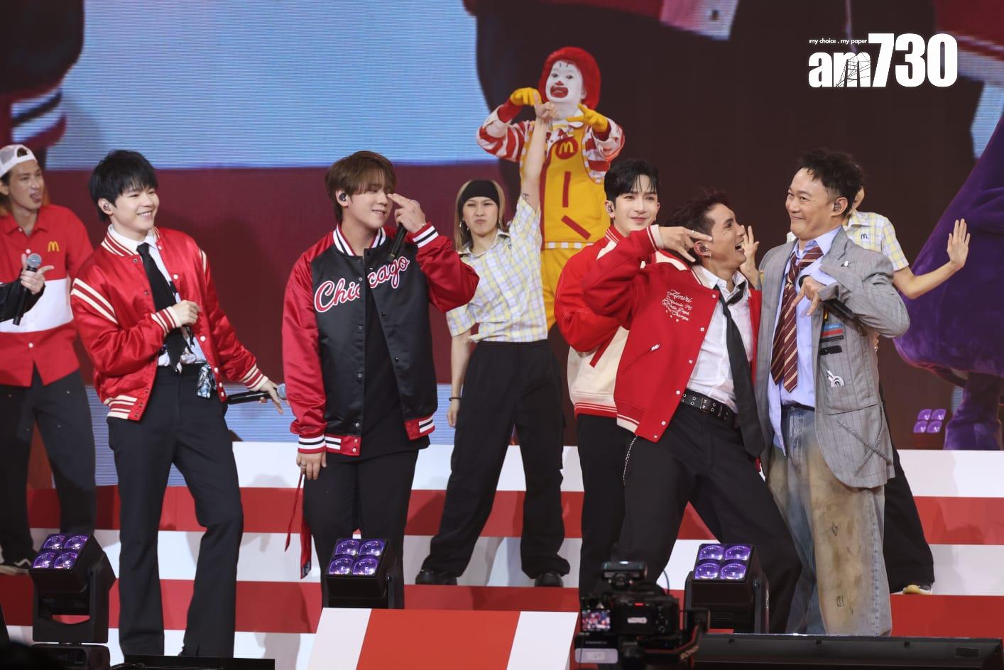 陳奕迅、MIRROR壓軸合唱。 (林俊源攝)