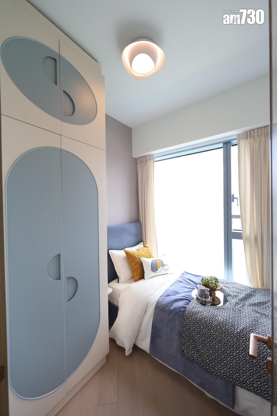 維港•灣畔示範單位|669呎連家具三房戶 深棕金銅色系強調風格藝術(多圖有片)|啟德新盤