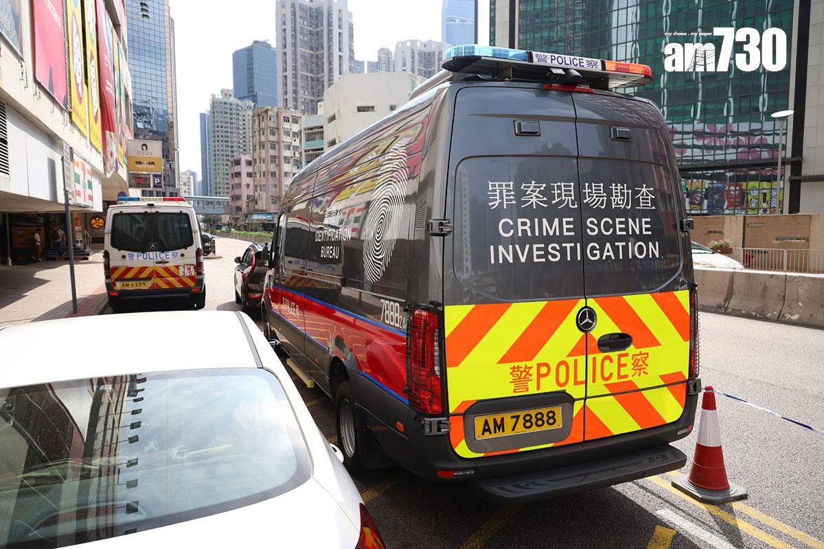 罪案現場勘查流動實驗室到場協助調查。(鍾式明攝)