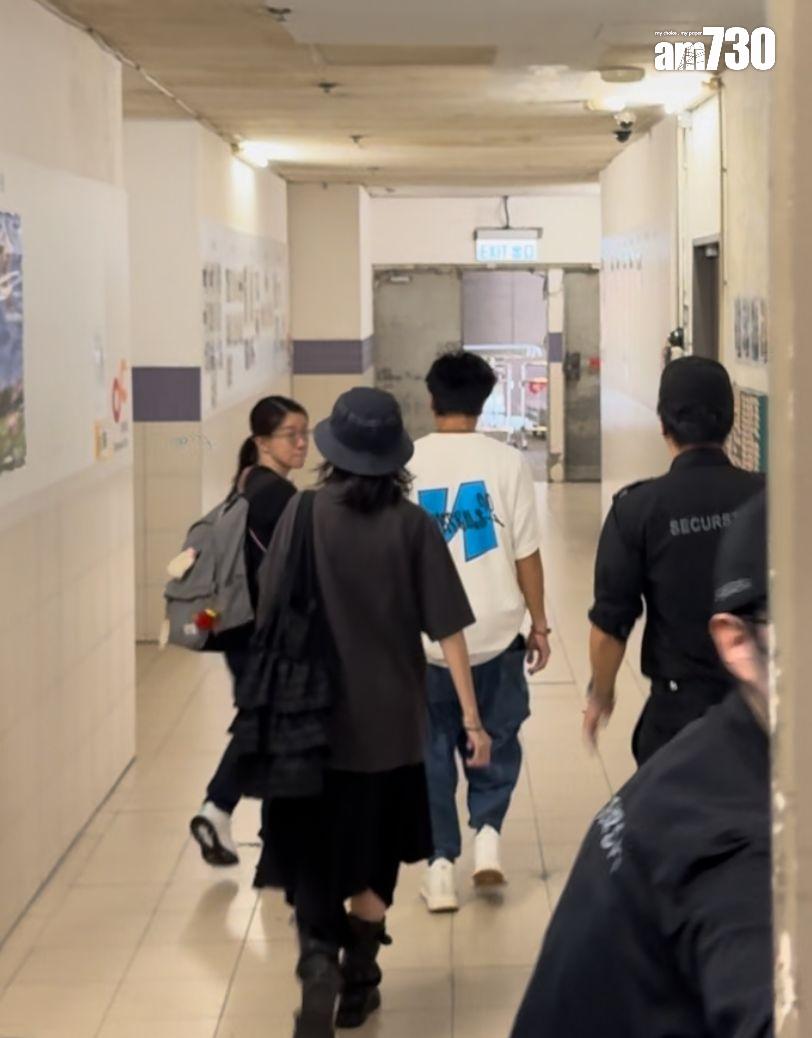 活動結束後,釗峰急急腳落台離開。 (娛樂組攝)