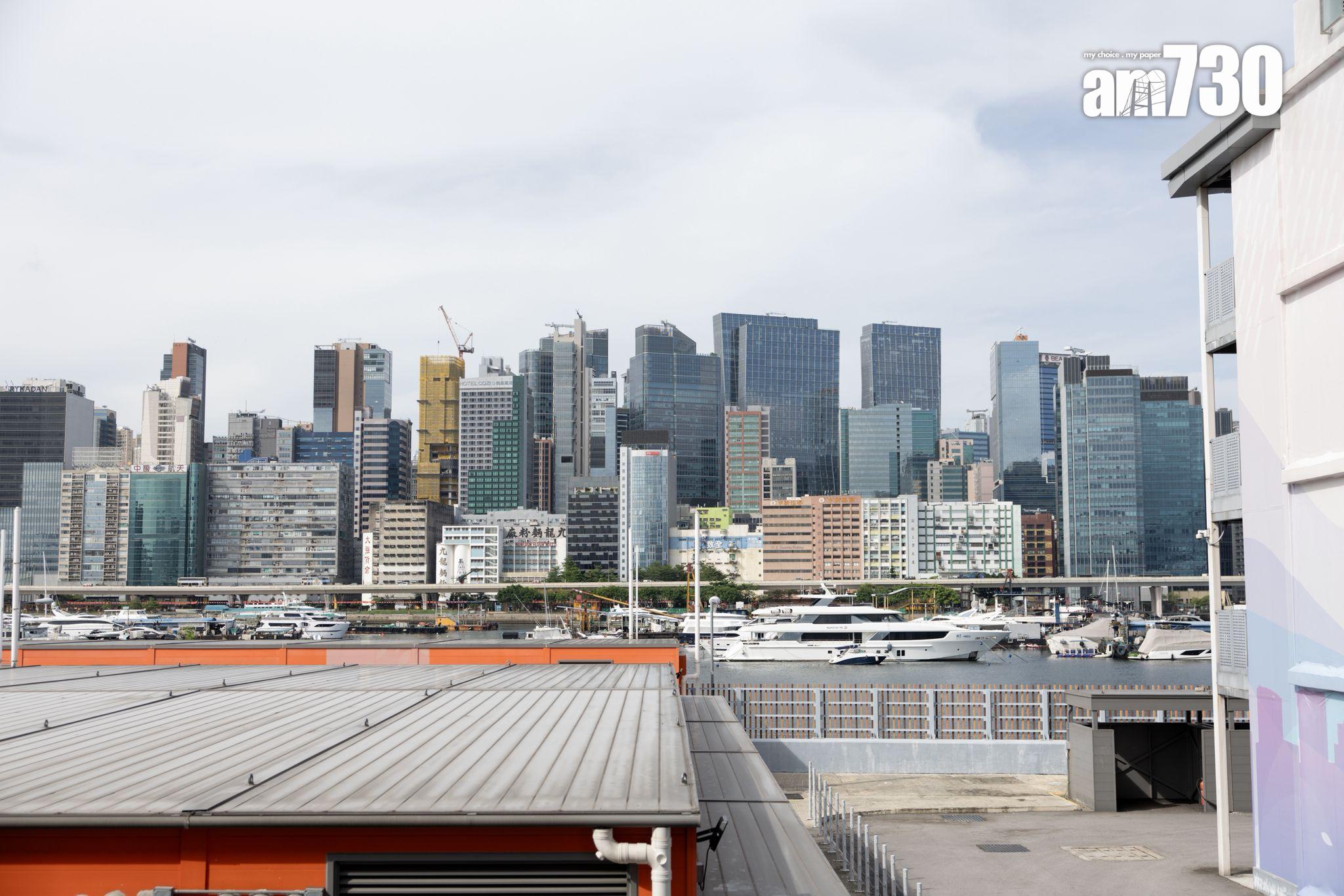 由中央援建社區隔離設施正式變身為「啓航1331」,首期青年旅舍單位正式試業,提供250間客房。(周令知攝)