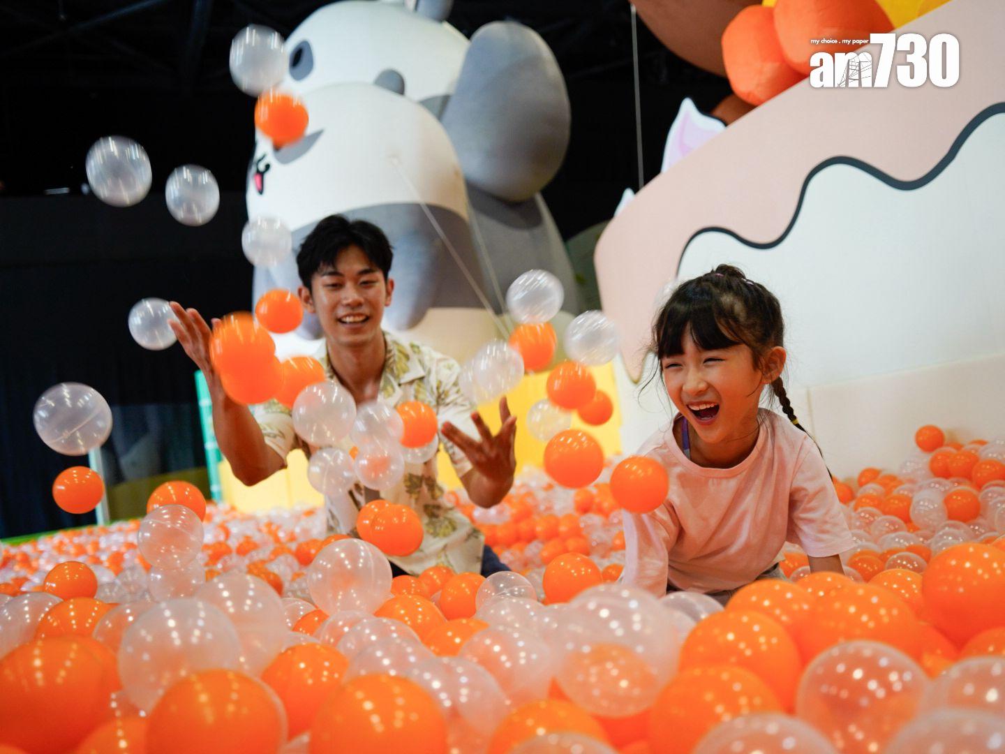 海洋公園周六將舉行大熊貓主題夏水禮。(周令知攝)