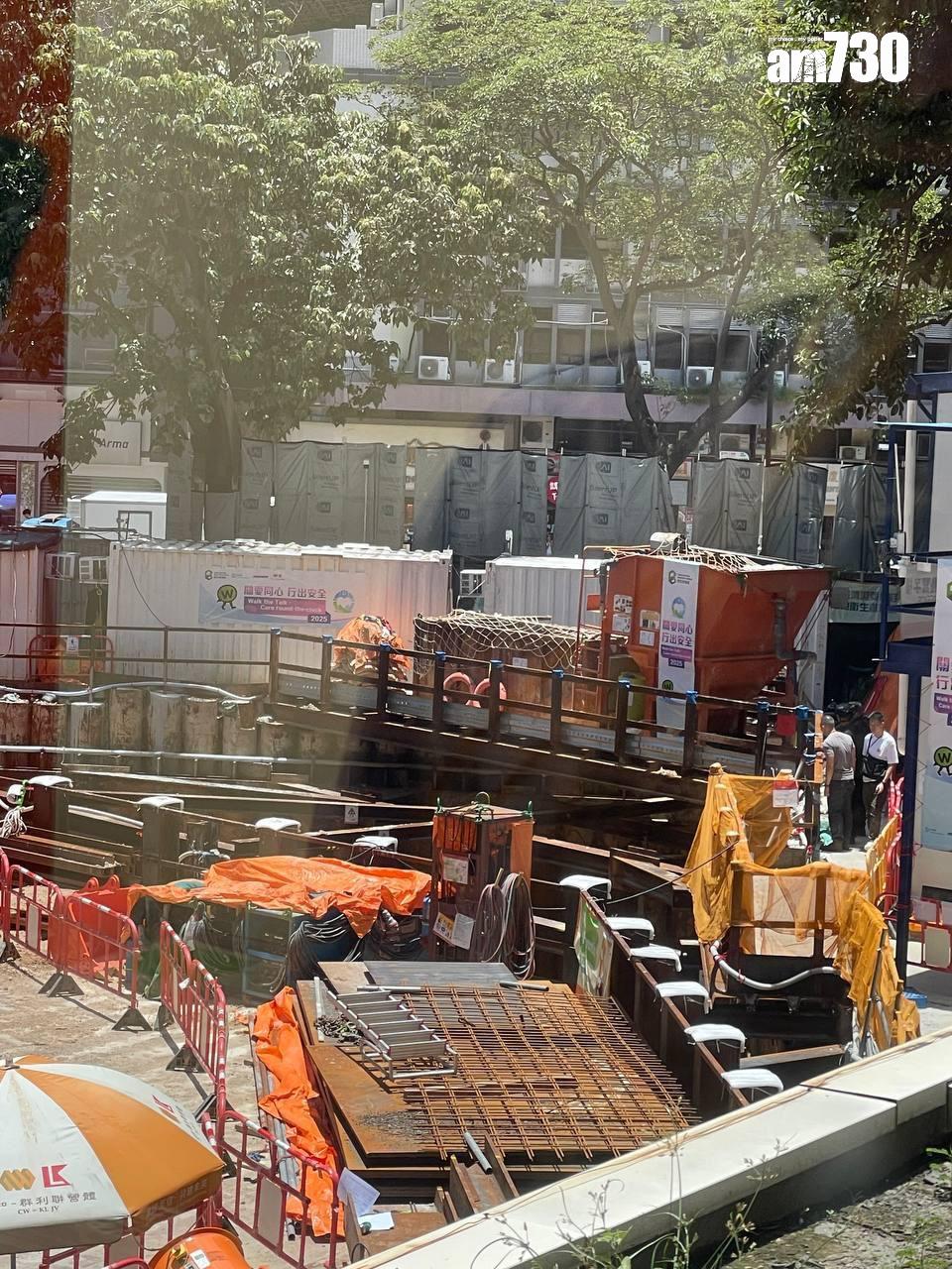 尖沙咀一個地盤發現疑似戰時炮管。(讀者提供)