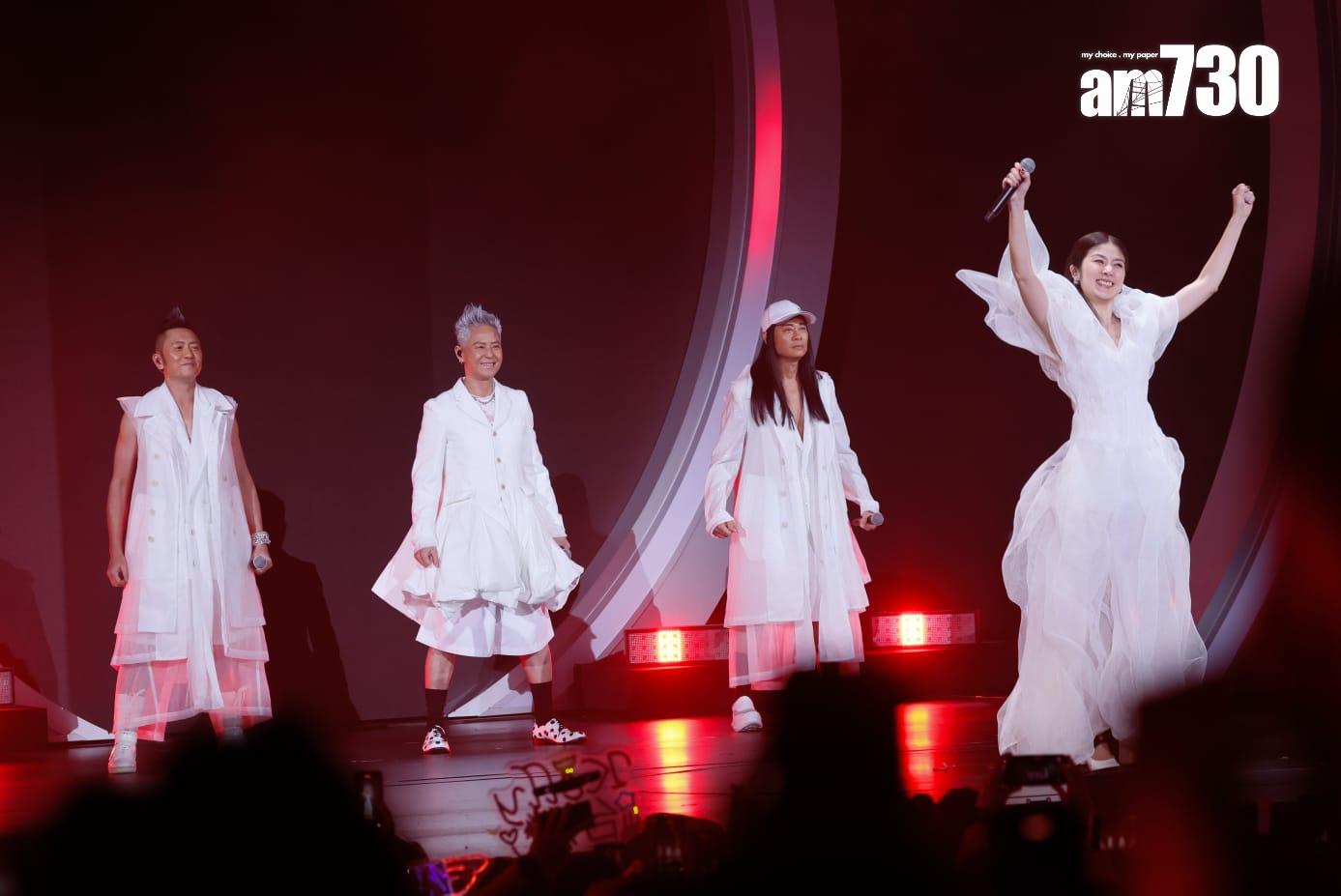 Kelly昨晚(27日)於紅館舉行《陳慧琳Season 2 萬人結界演唱會》尾場,請來草蜢擔任嘉賓,炸爆舞台。(蘇文傑攝)