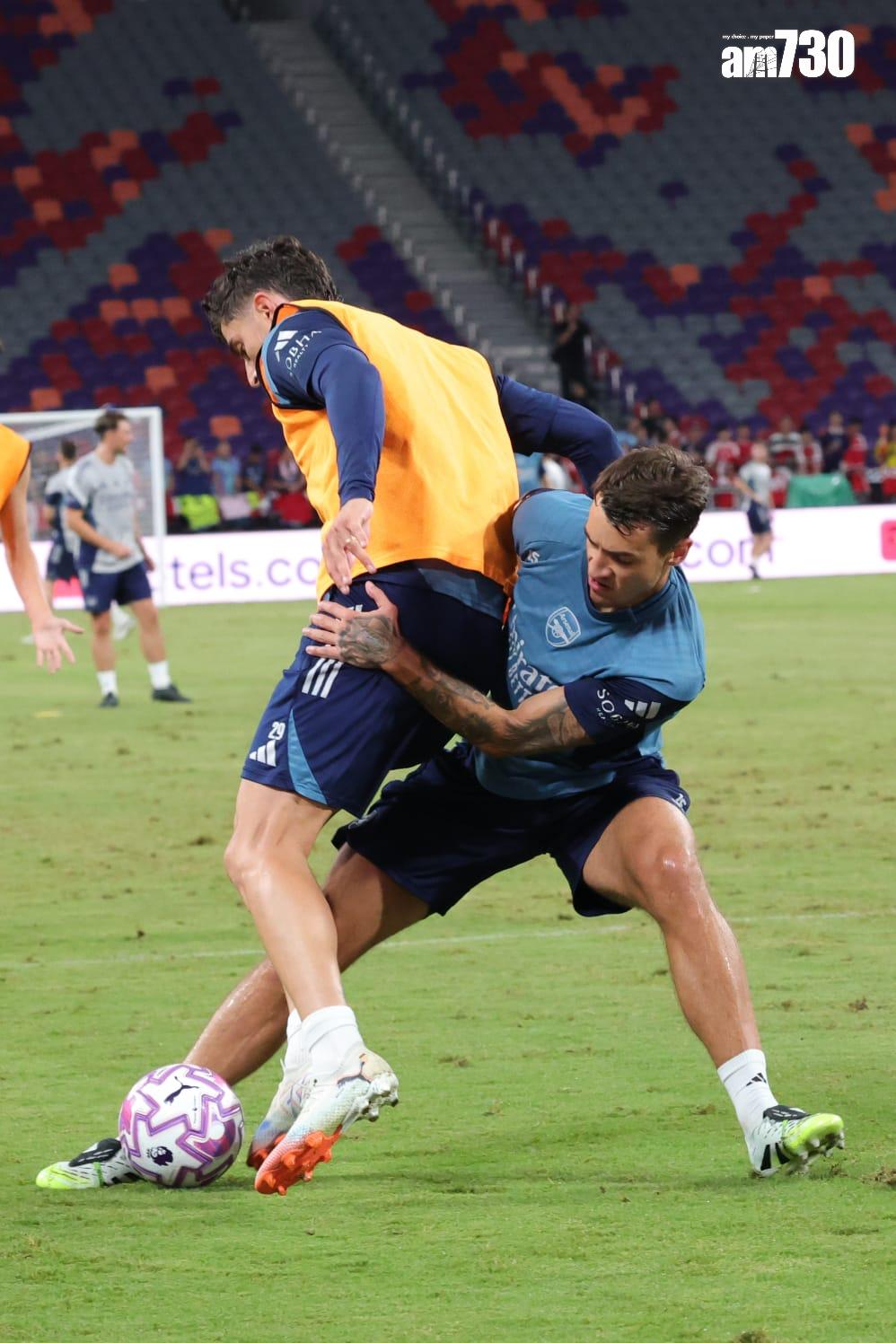 阿仙奴在啟德公開操練。(吳康琦攝)