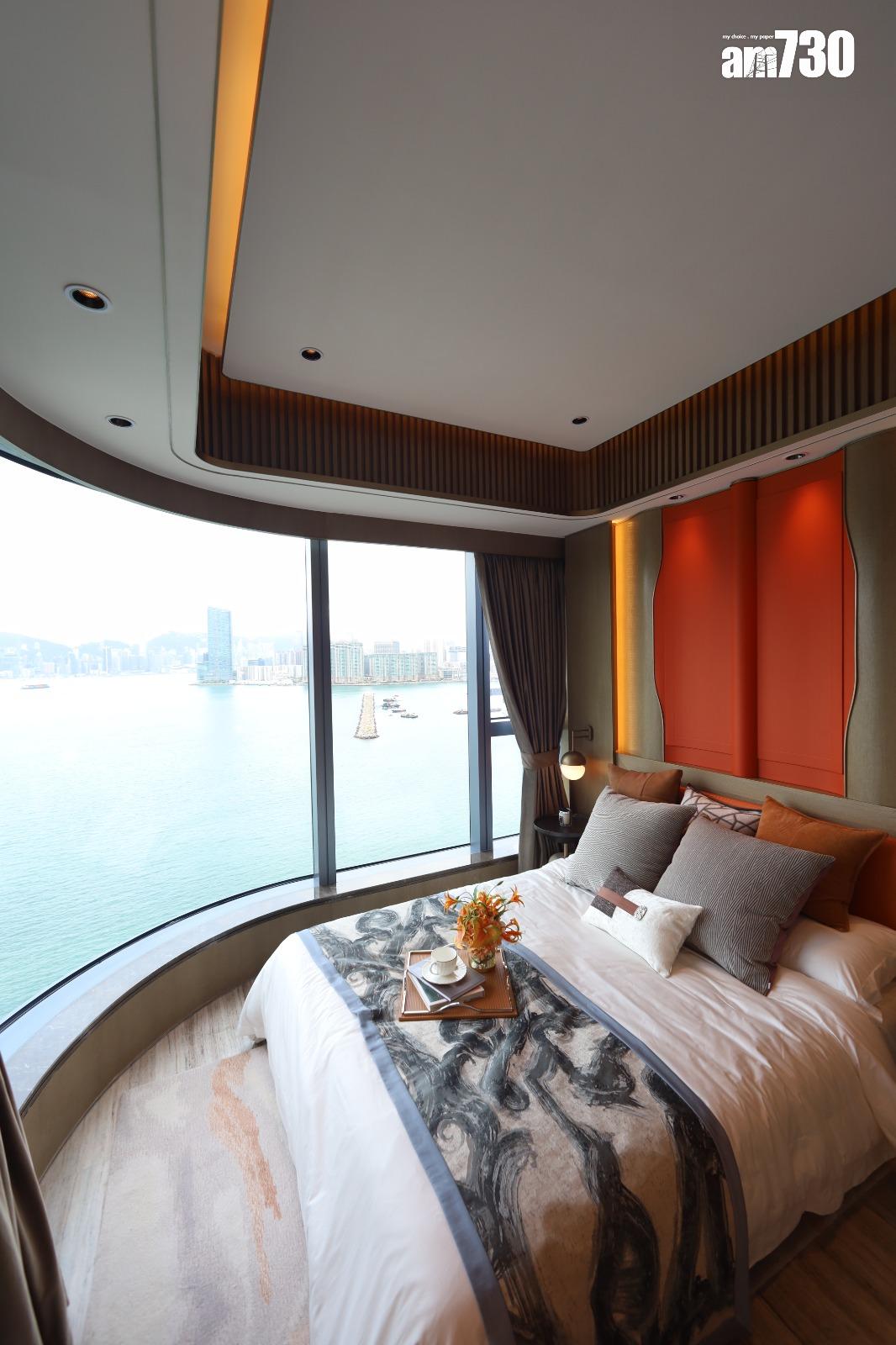 維港•灣畔示範單位|無改動三房套戶 主人房弧形落地玻璃窗盡享維港景致 (多圖有片)|啟德新盤