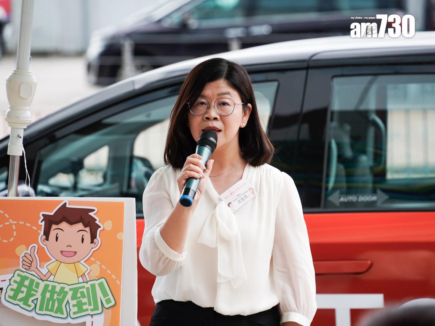 的士業舉辦3個月禮貌活動,今年口號是「禮讓三分 大家開心」(周令知攝)