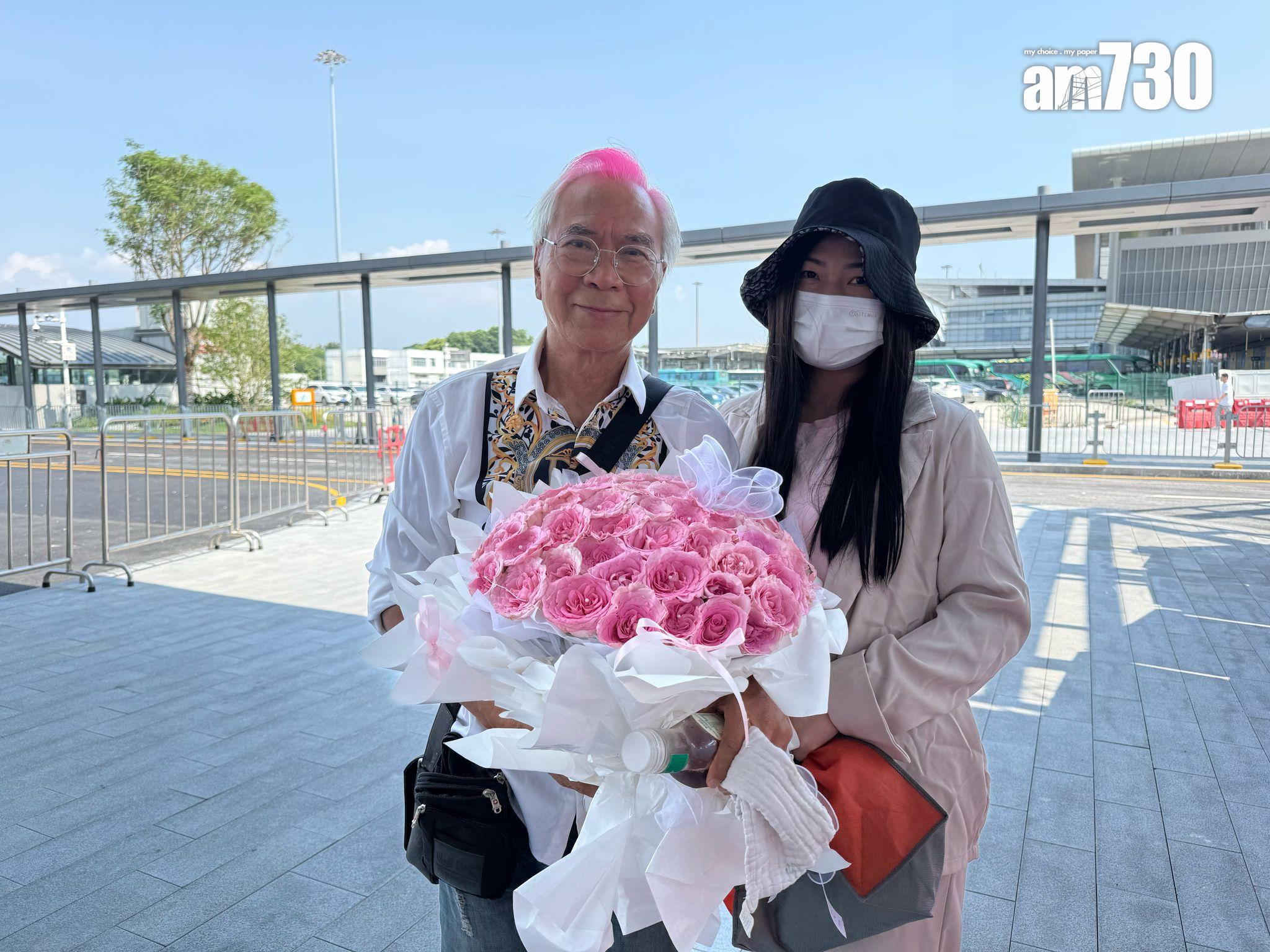 王青霞於今日(7日)刑滿出獄,李龍基今日亦有向傳媒分享與未婚妻的合照。(受訪者提供)