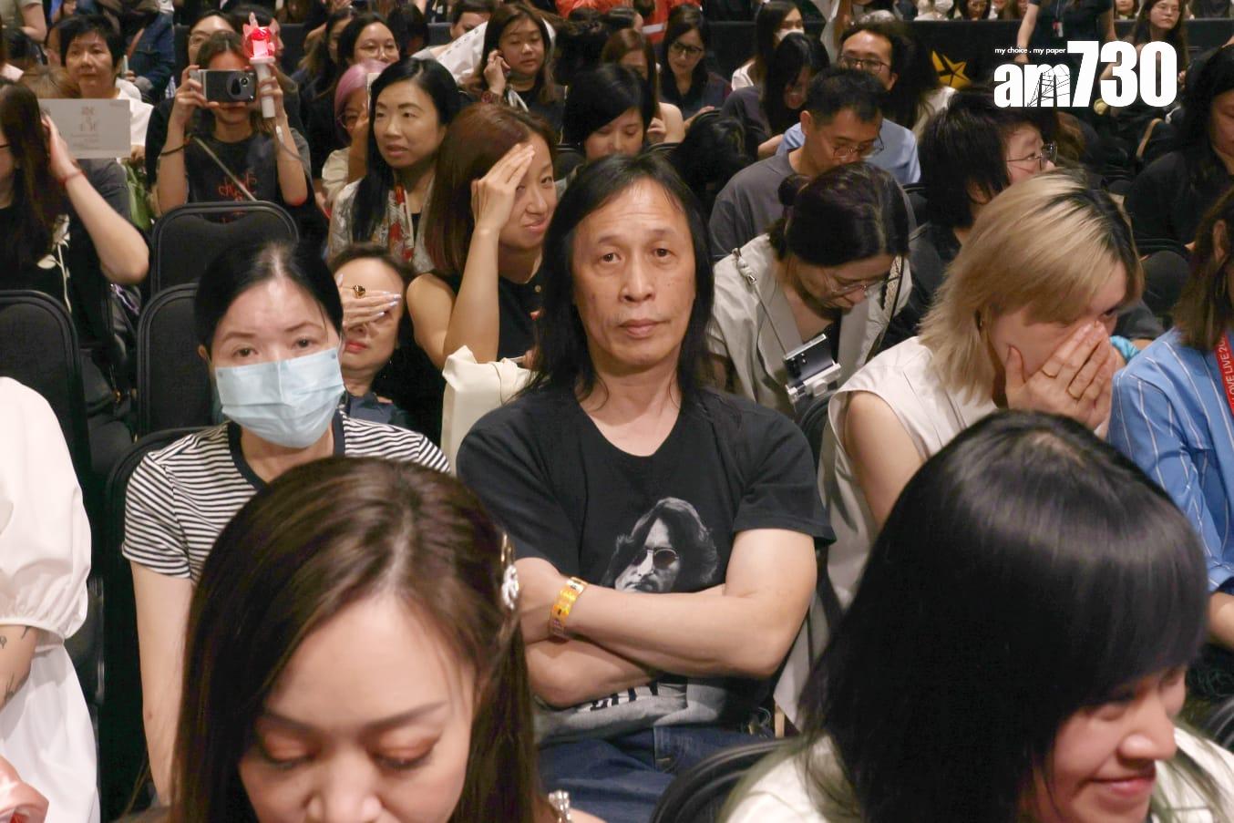 Jeremy開solo con,邱禮濤導演捧場。(林俊源攝)