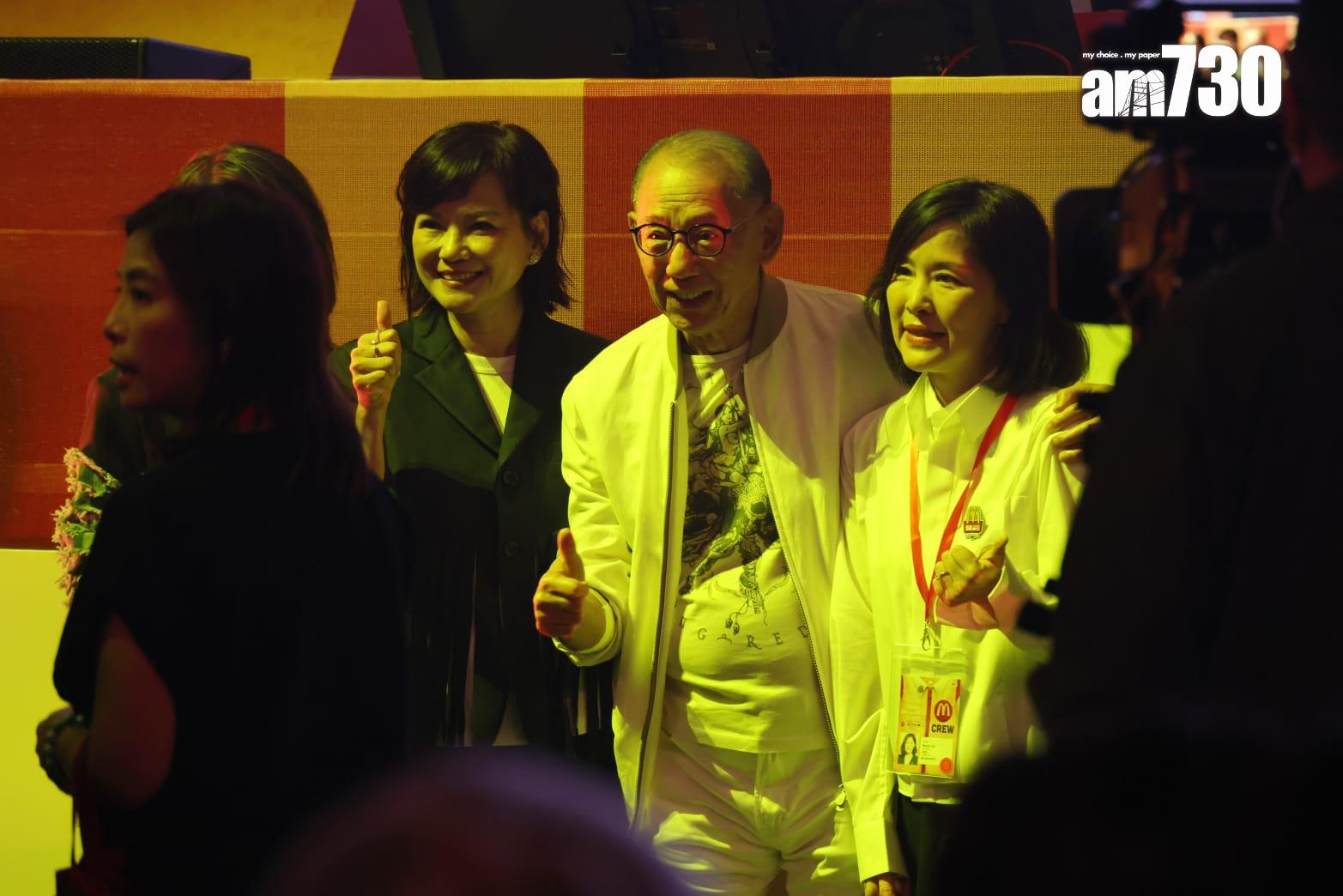 英皇老闆楊受成亦是座上客。(林俊源攝)