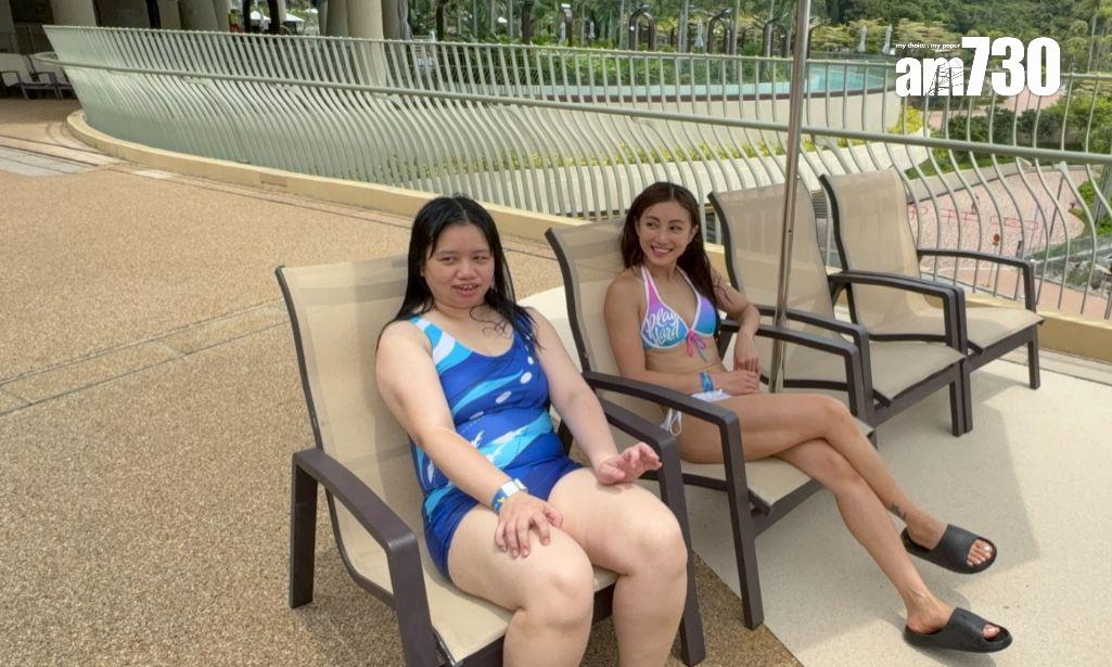 阿儀與好姐妹黃榕昨日(10日)現身水上樂園。(娛樂組攝)