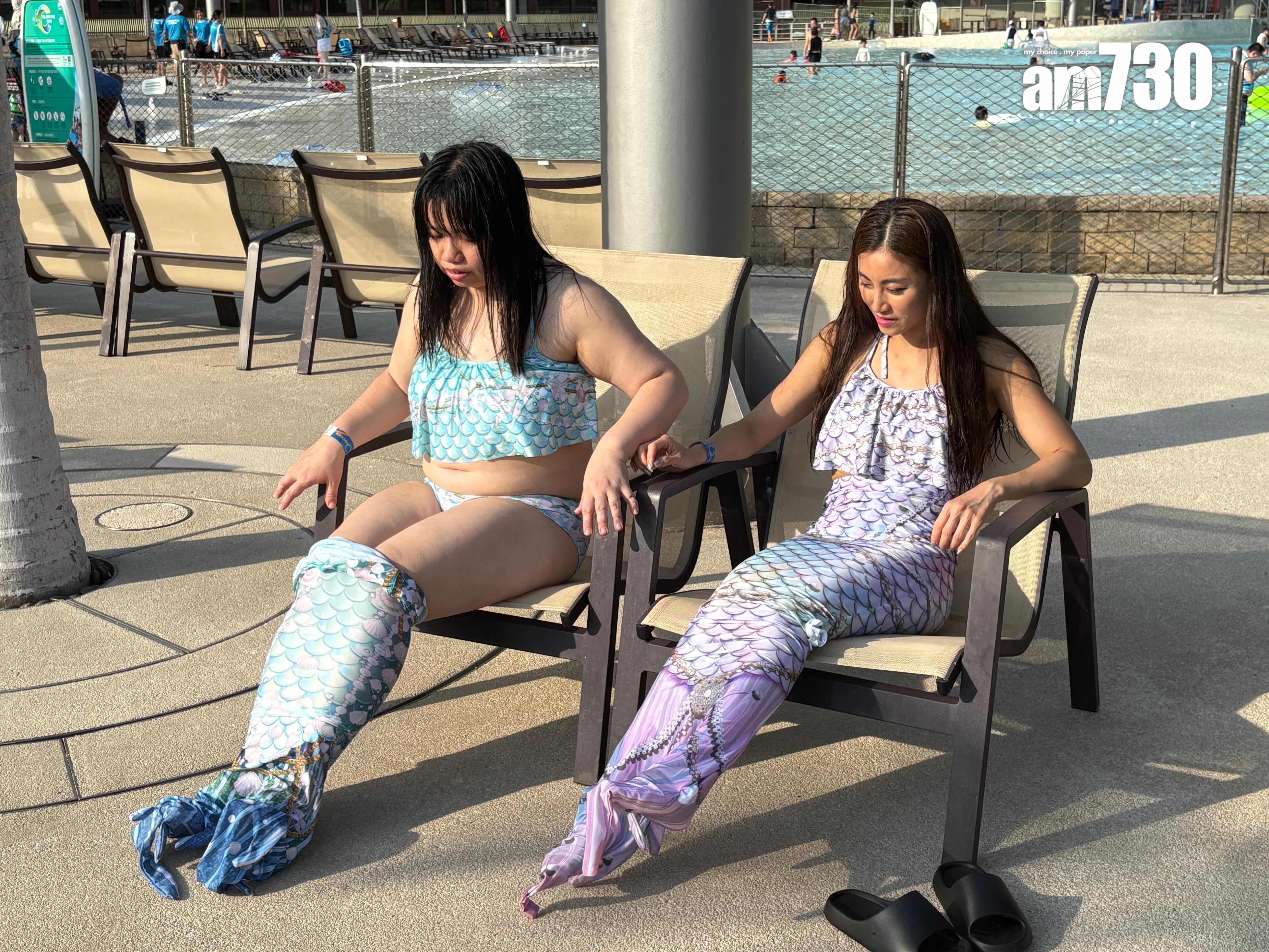 阿儀被直擊孖黃榕即場換美人魚泳衣裝束。(娛樂組攝)