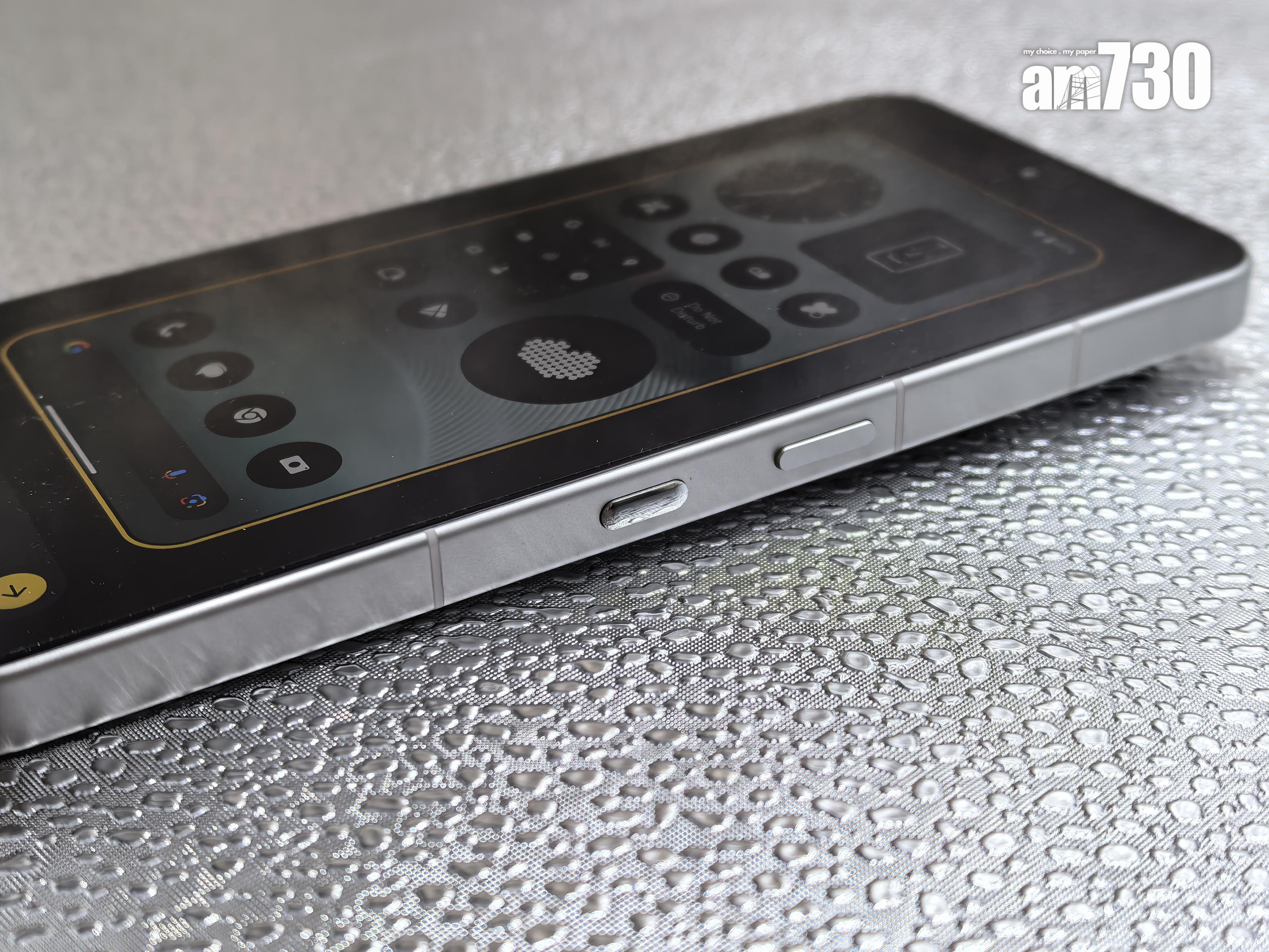 Nothing Phone (3)機側設有Essential鍵。