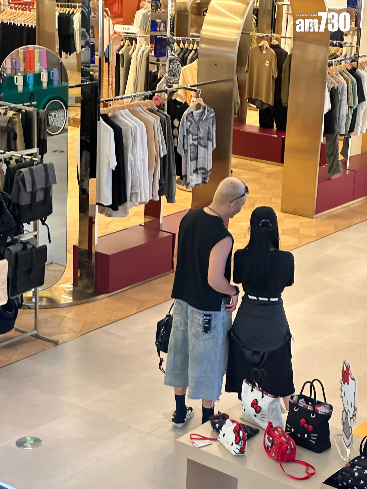 保錡與Hana被直擊到深圳福田區的深業上城拍拖。